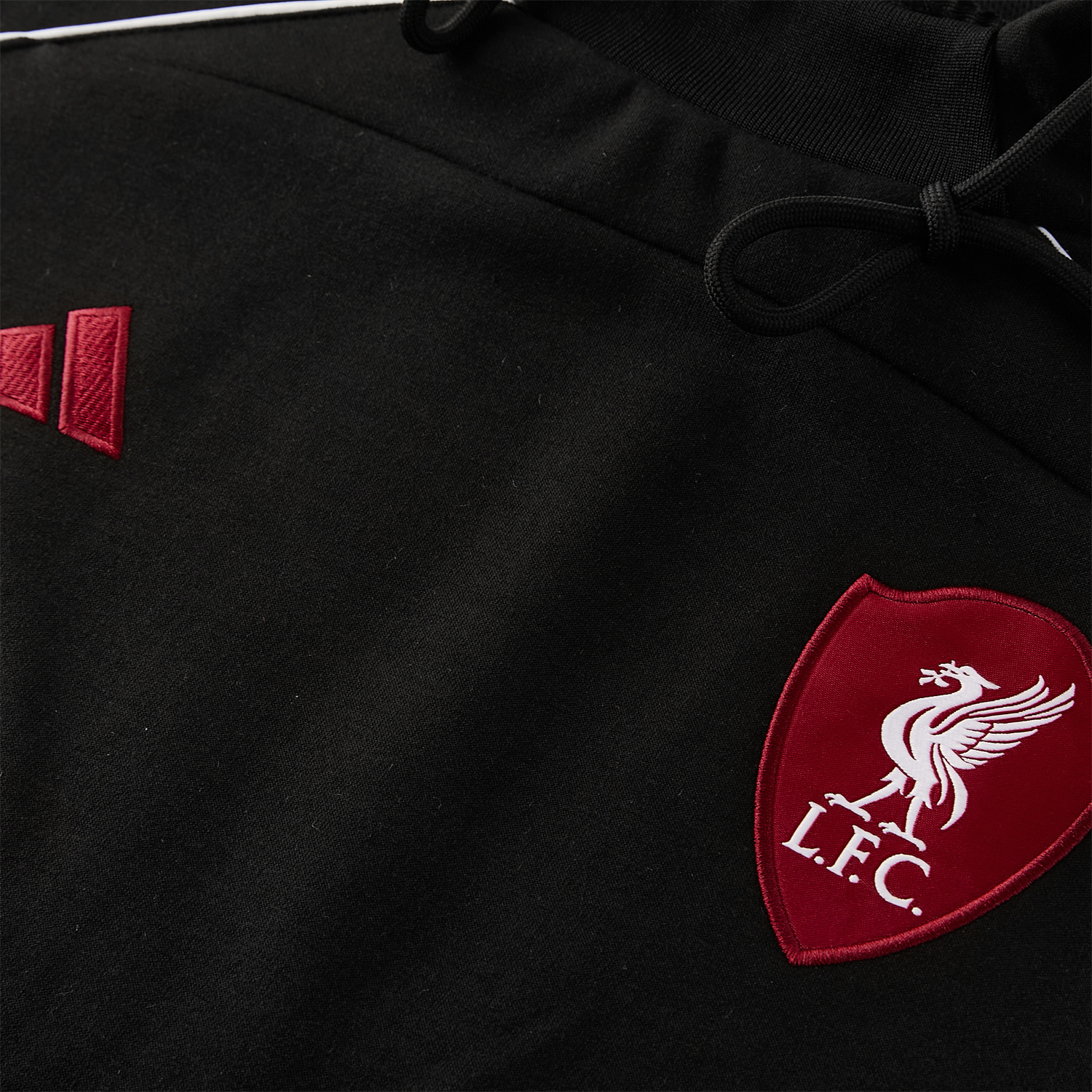 AlphaJersey-Liver.pool 25-26 Hooded Windbreaker Training Set - Black Top & Black Pants