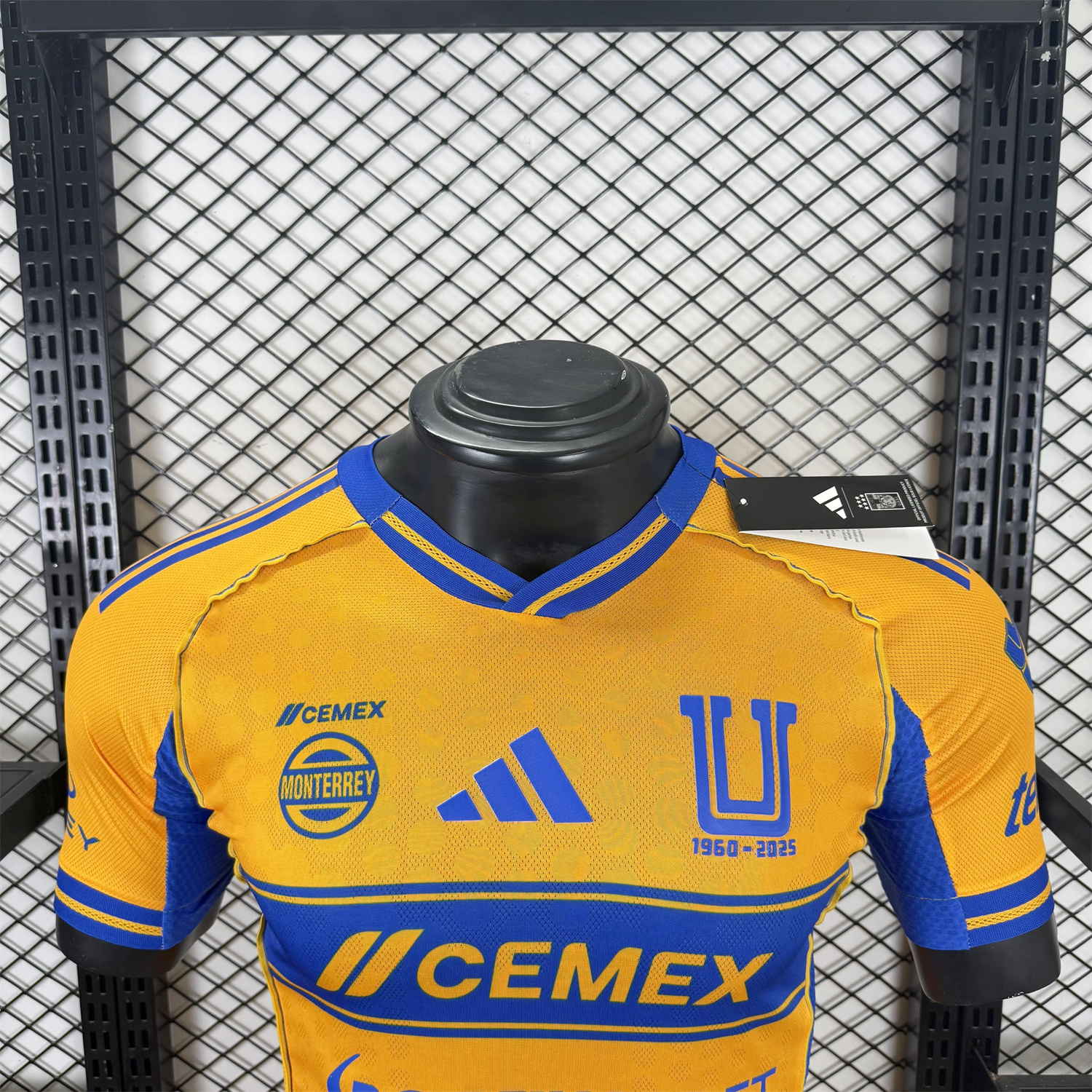 AlphaJersey-Tigres UANL 25-26 Home Jersey With All Sponsors - Player Version