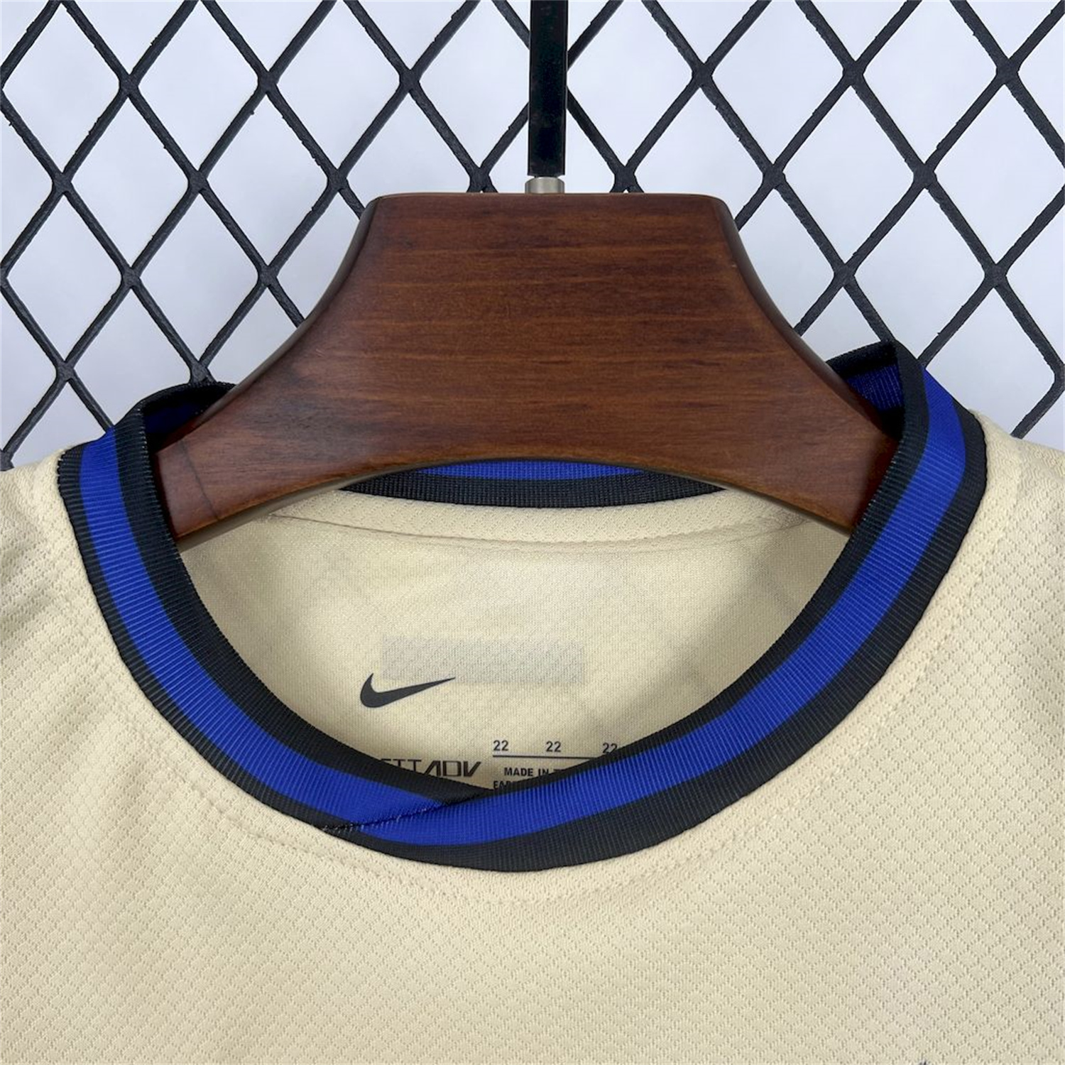 AlphaJersey-Barcelona 25-26 Away Kids Kit