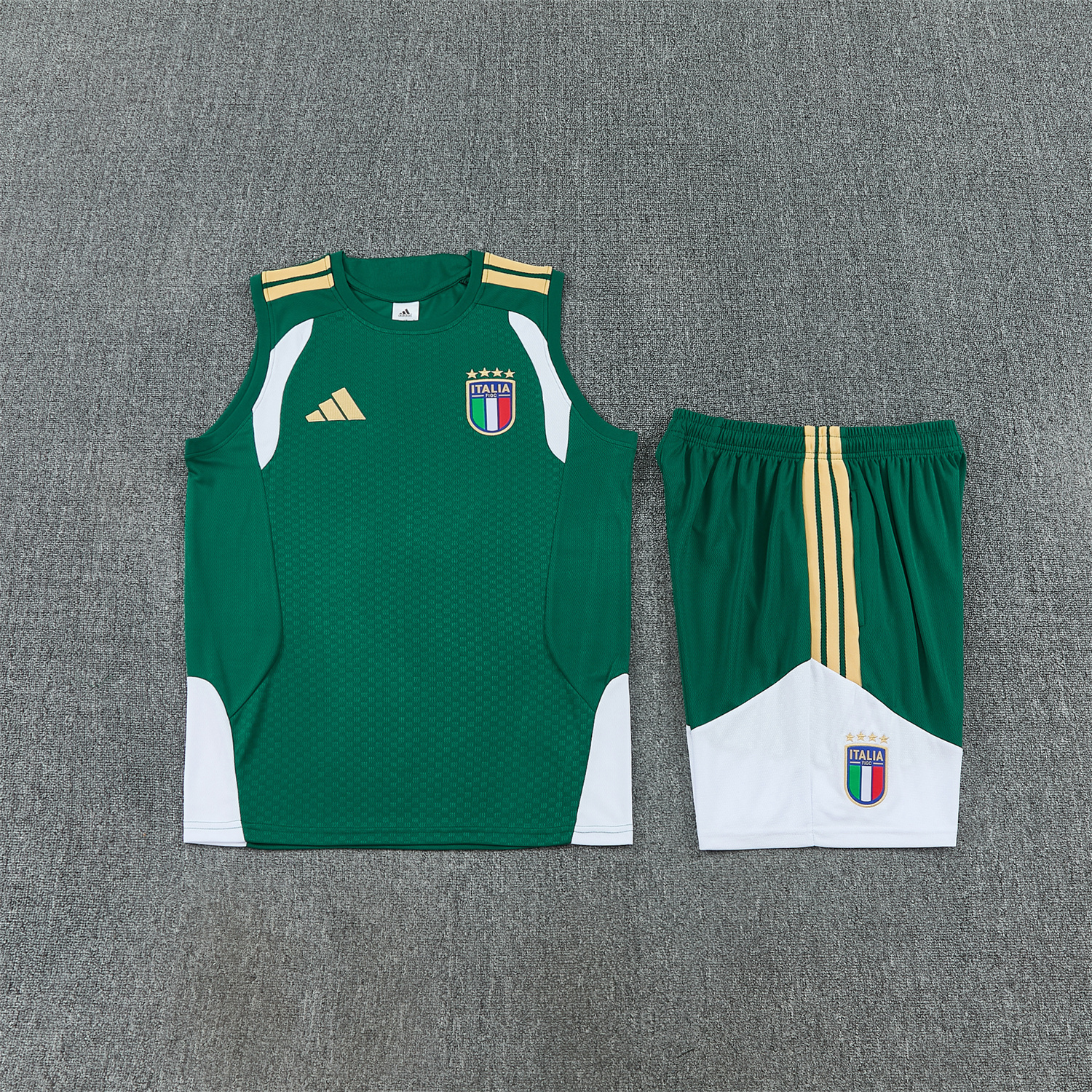 AlphaJersey-Italy 2026 Vest Training Set - Green Vest and Shorts