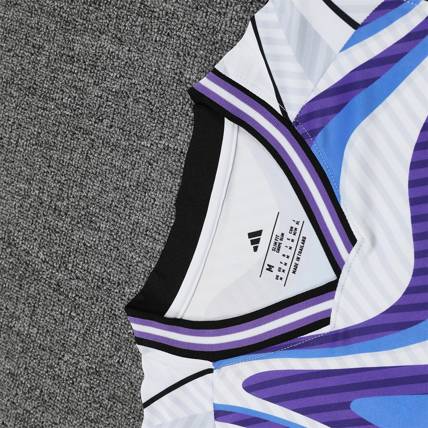 AlphaJersey-Real Madrid 25-26 Vest Training Set - Blue Purple Curve Pattern Vest & Black Shorts