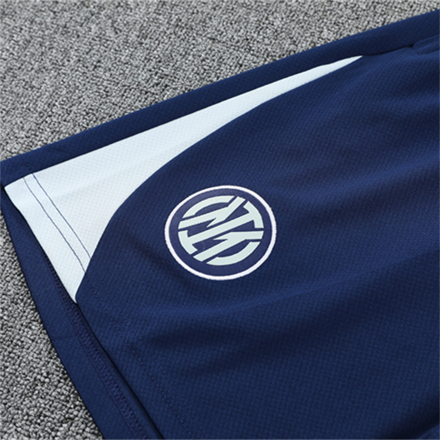 AlphaJersey-Inter Milan 25-26 Short-Sleeve Kids Training Set - Light Grey Top & Blue Shorts