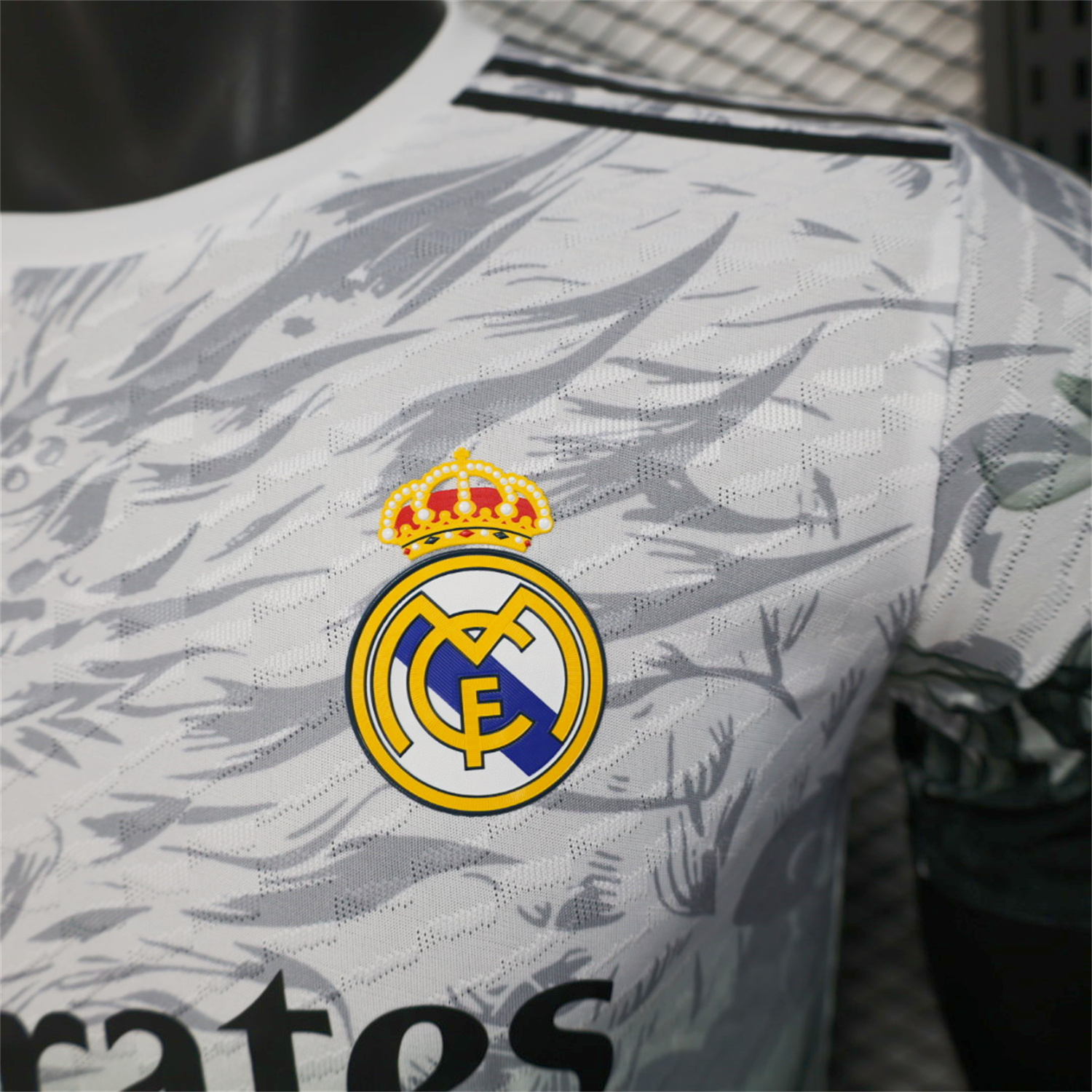 AlphaJersey-Real Madrid 25-26 Black Green Dragon Soars White Jersey - Player Version