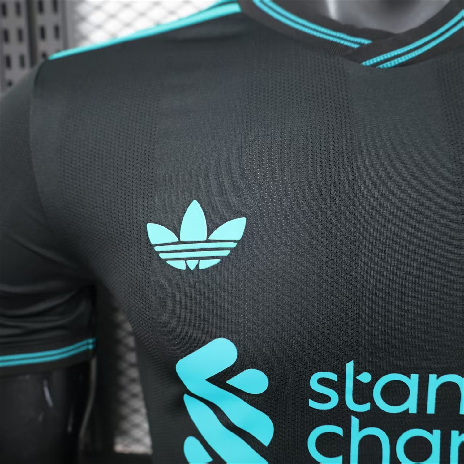 AlphaJersey-Liver.pool 25-26 Black Special Cyan Sponsor Jersey - Player Version