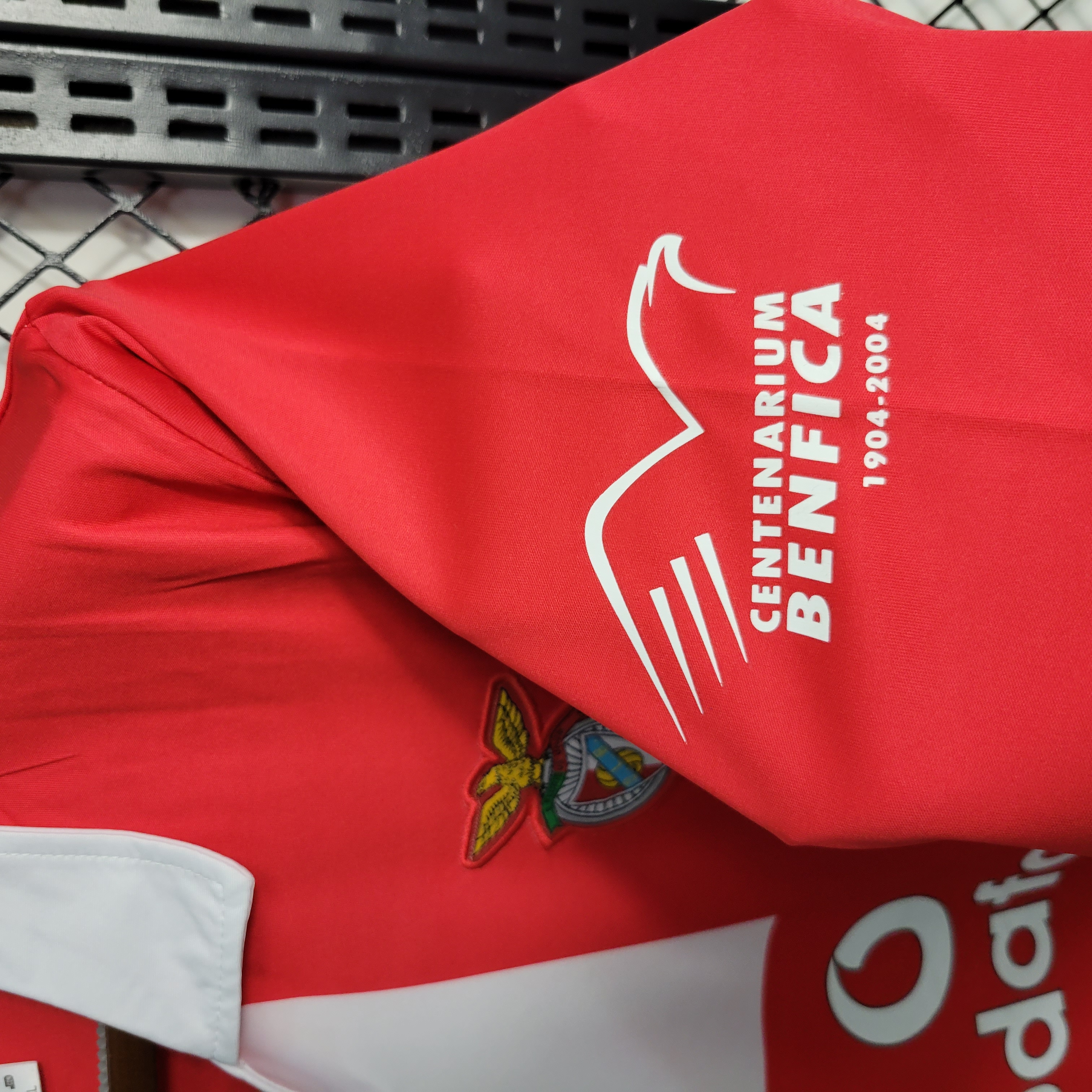 AlphaJersey-Retro Benfica 2004-05 Home Stadium Jersey