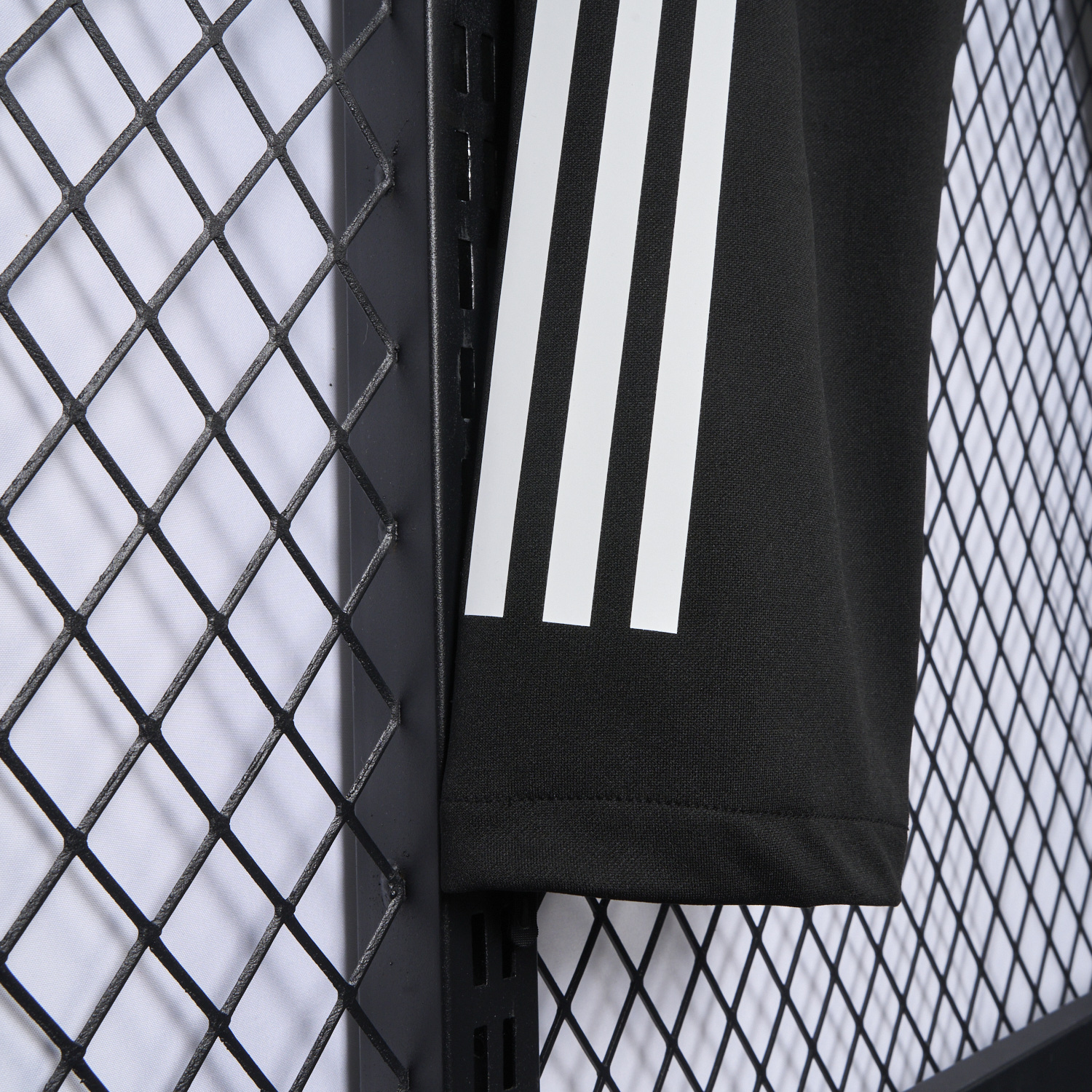 AlphaJersey-Manchester United 25-26 Black Training Pants - Player Version