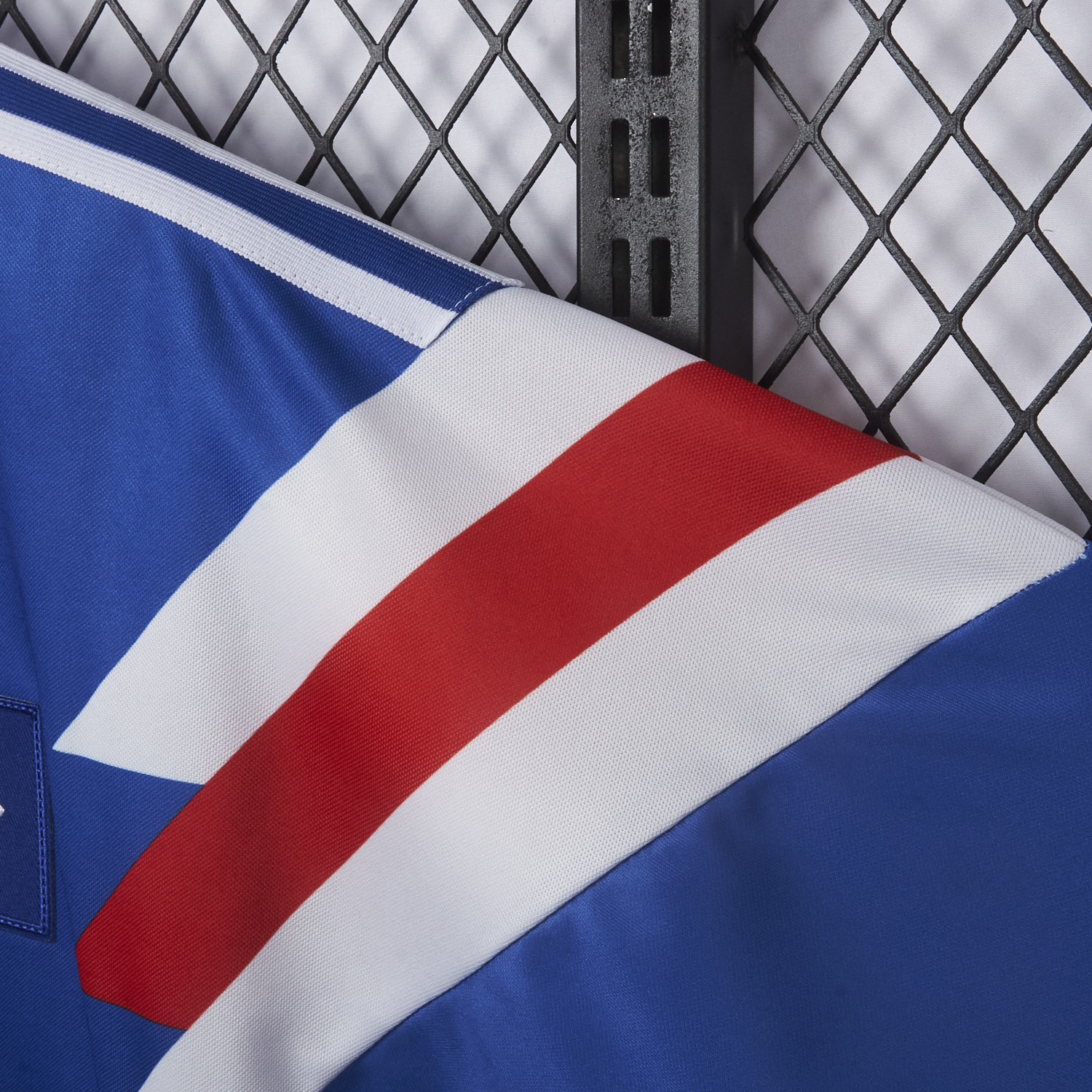 AlphaJersey-Retro Hamburger SV 1990-91 Away Blue Jersey