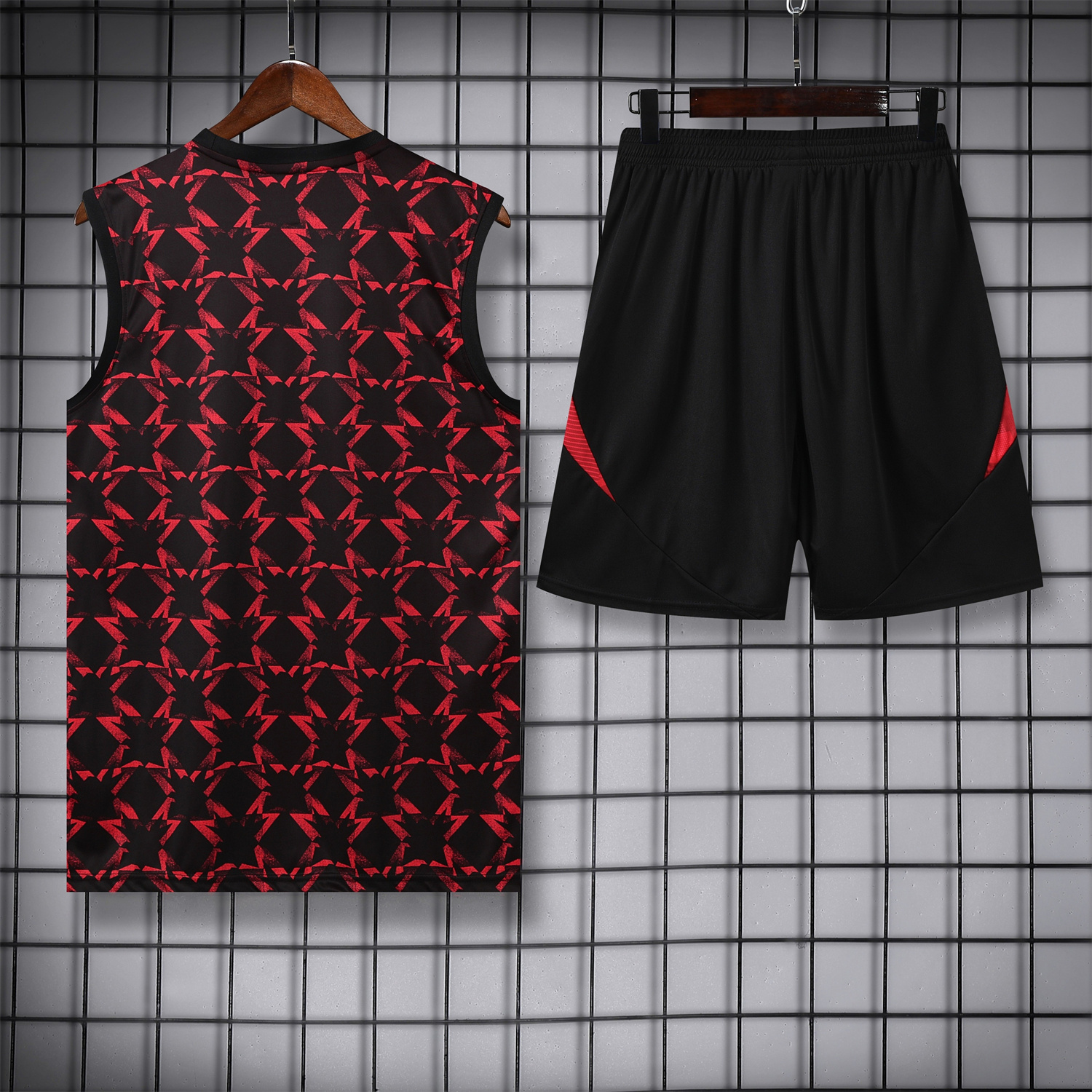 AlphaJersey-Manchester United 25-26 Pre-Match Vest Training Set - Red Top & Black Shorts