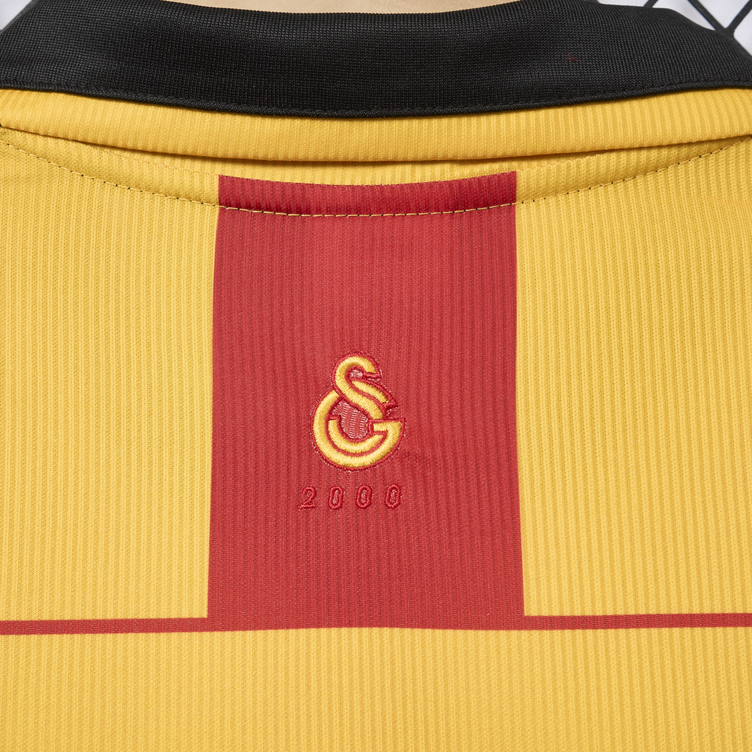 AlphaJersey-Retro Galatasaray 1999-00 Home Long Sleeves Jersey