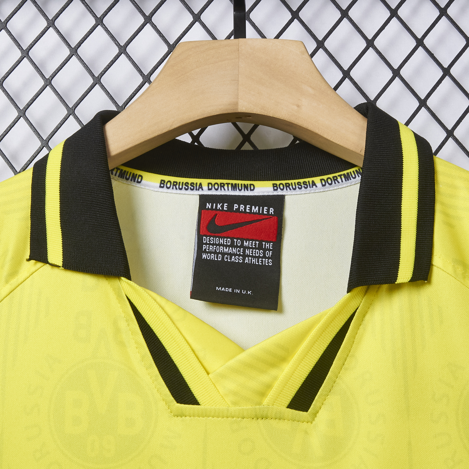 AlphaJersey-Retro Dortmund 1996-97 Home Jersey