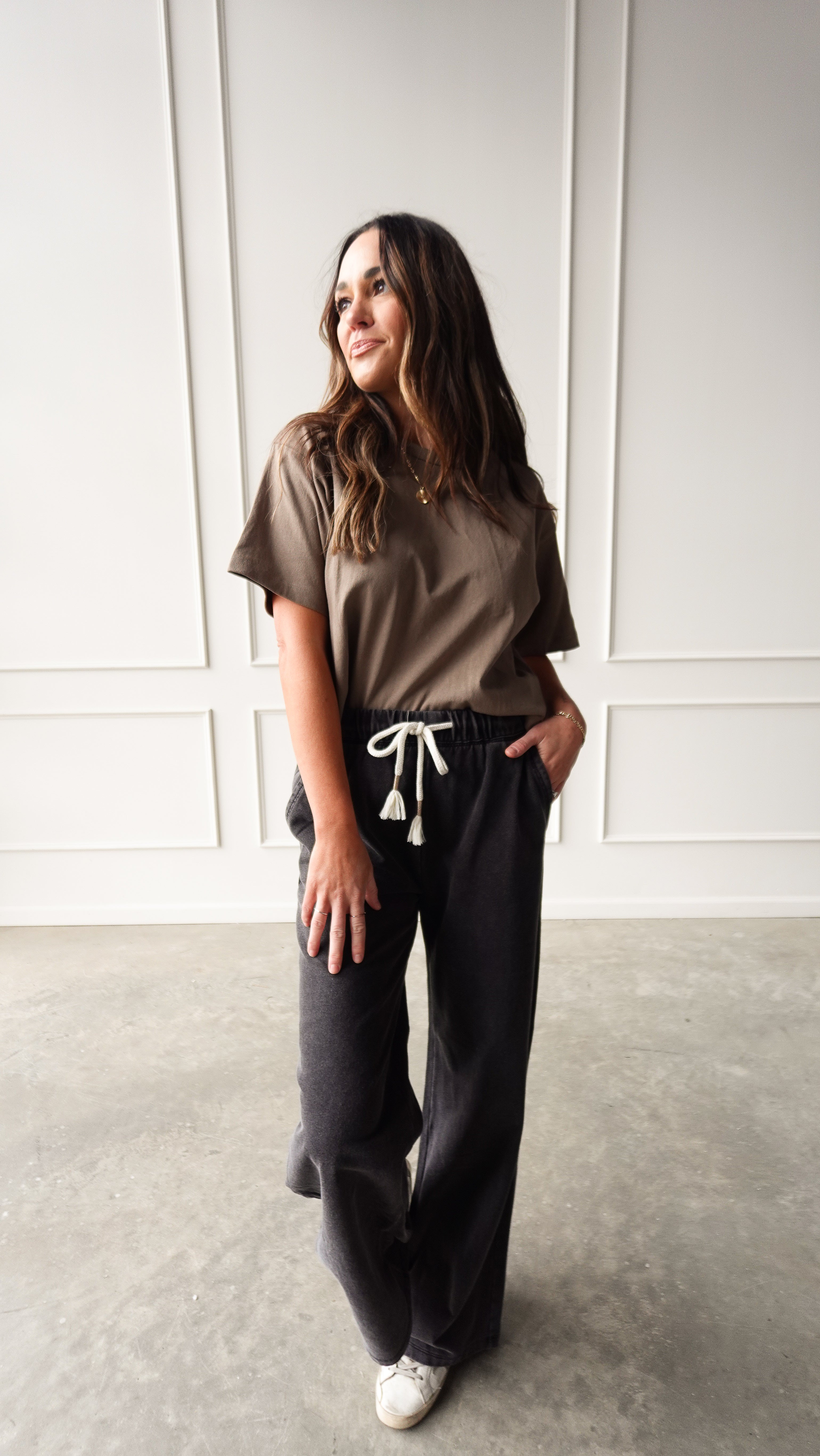 Olive Short Sleeve Linen Tee | Elegant Women's Fashion by coolavocek