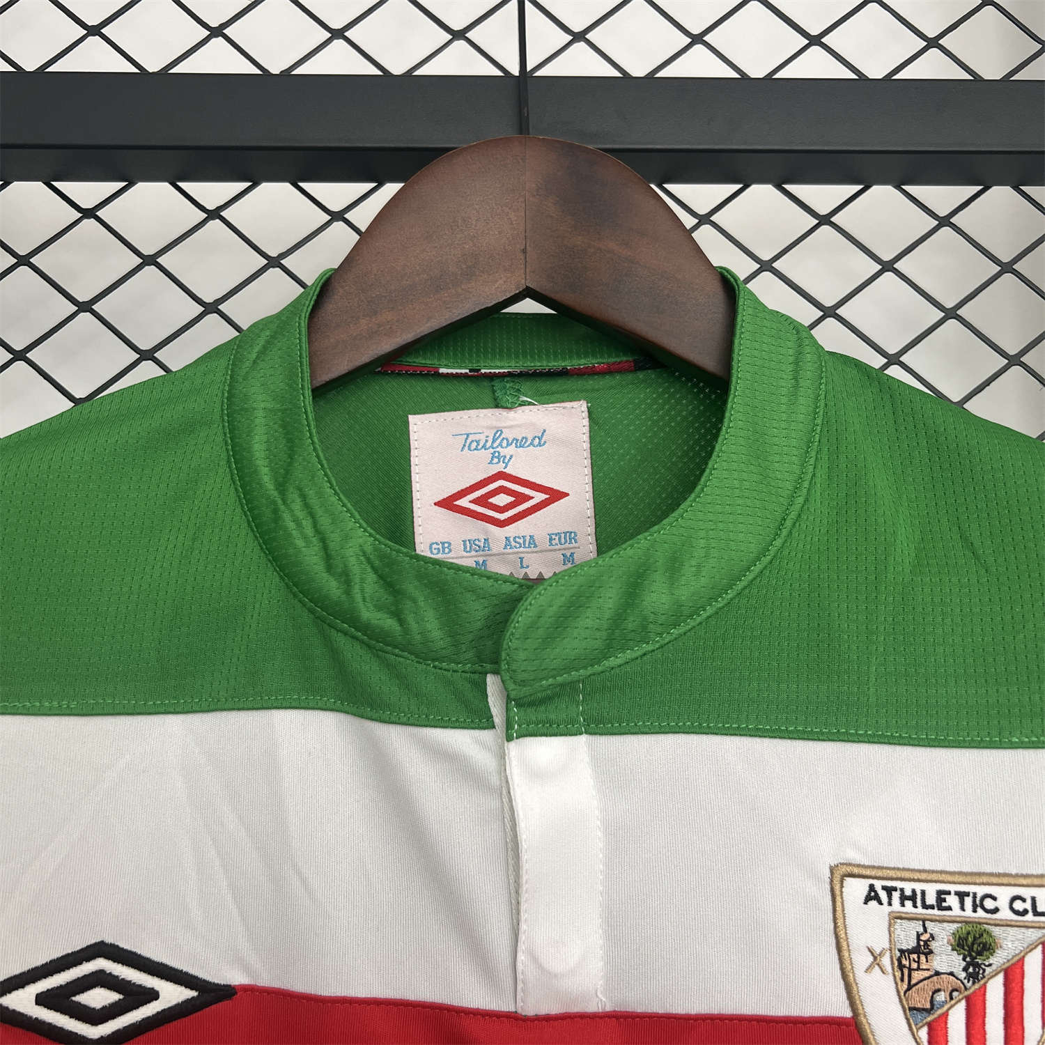AlphaJersey-Retro Athletic Bilbao 2011-12 Away Green Jersey