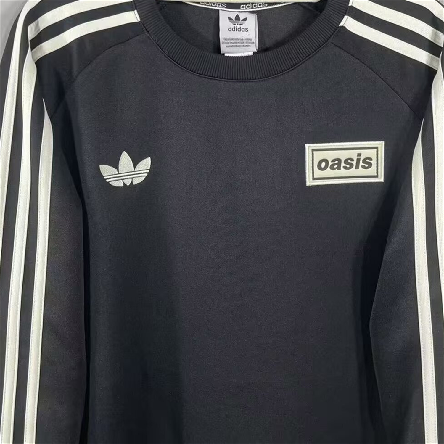 AlphaJersey-Adidas 25-26 Oasis Originals Tour Black Long Sleeves Jersey - Fans Version