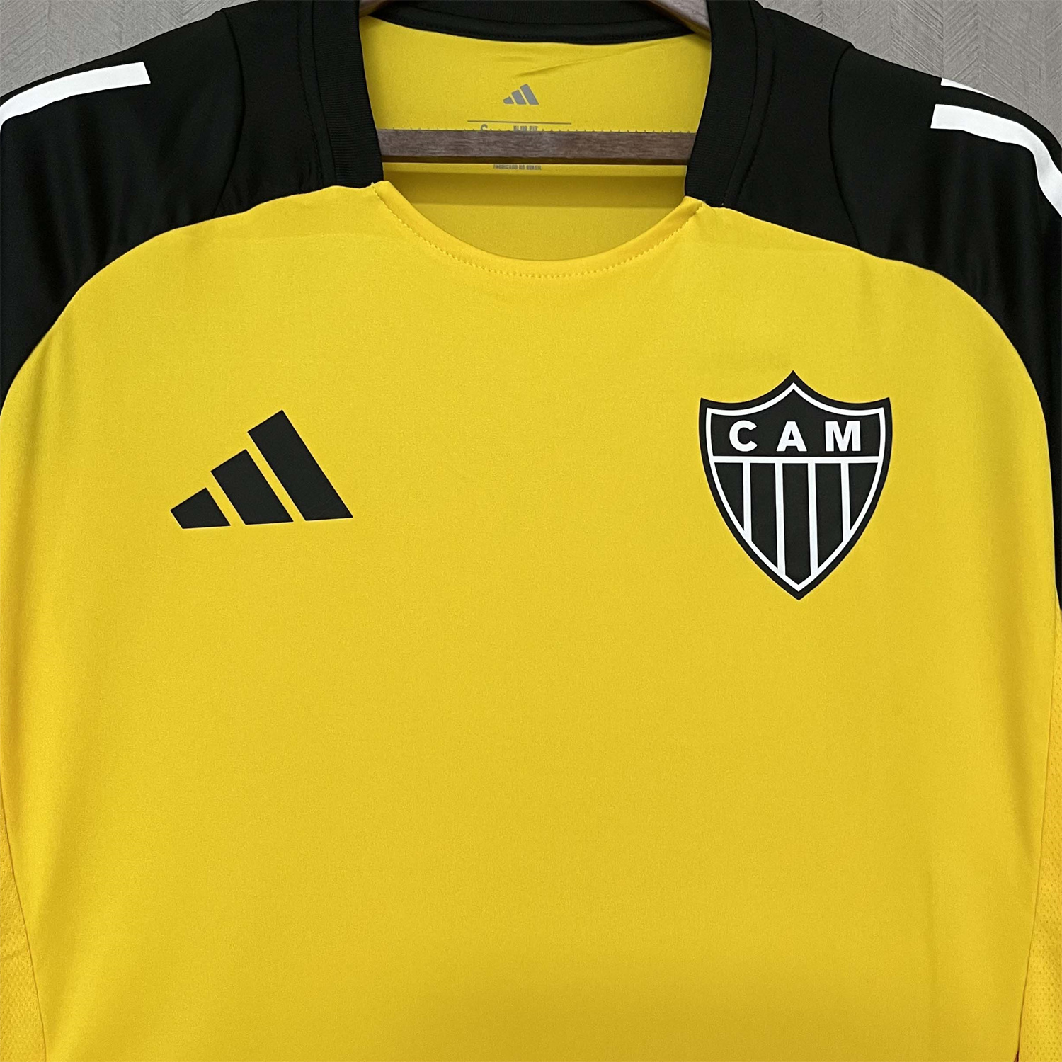 AlphaJersey-Atletico Mineiro 25-26 Yellow Pre-Match Training Jersey - Fans Version