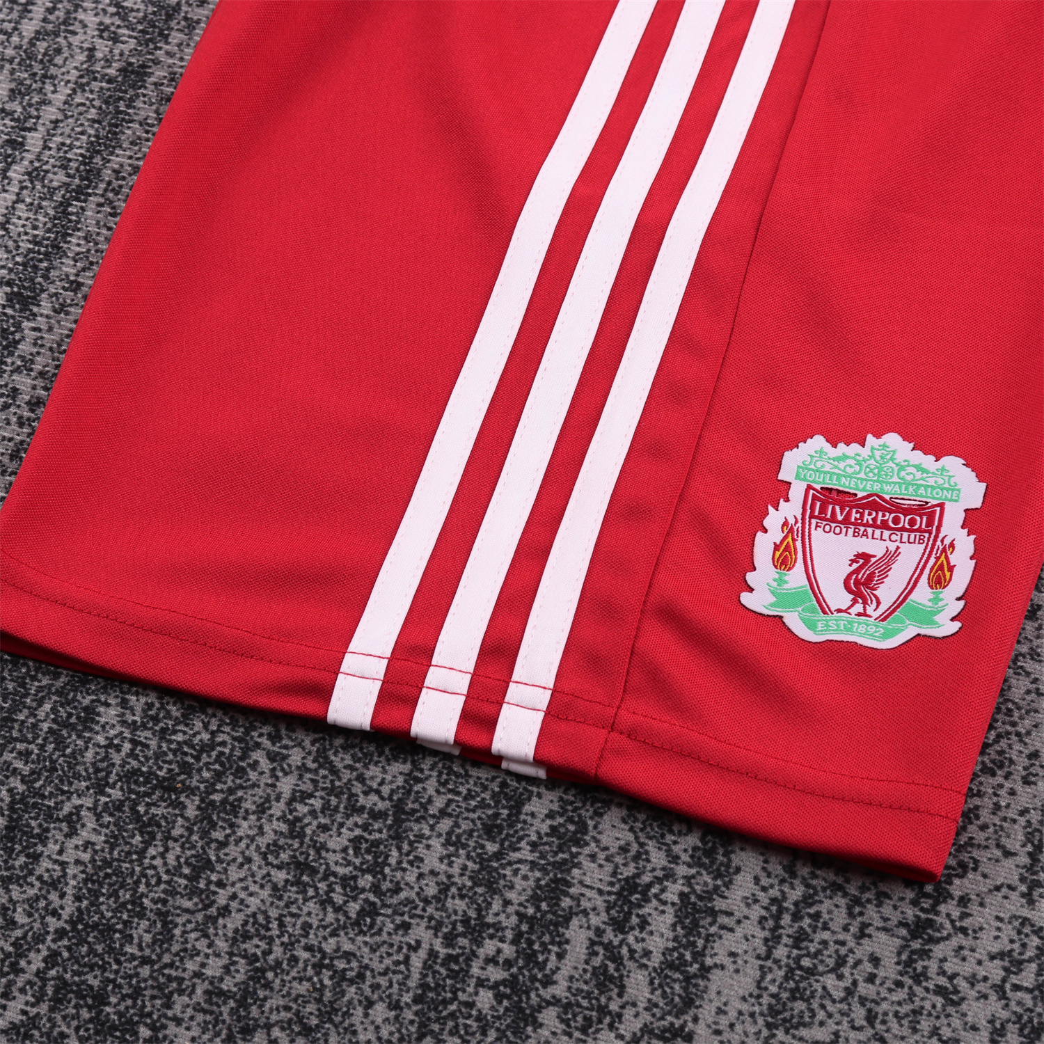 AlphaJersey-Retro Liver.pool 2010-11 Home Kids Kit
