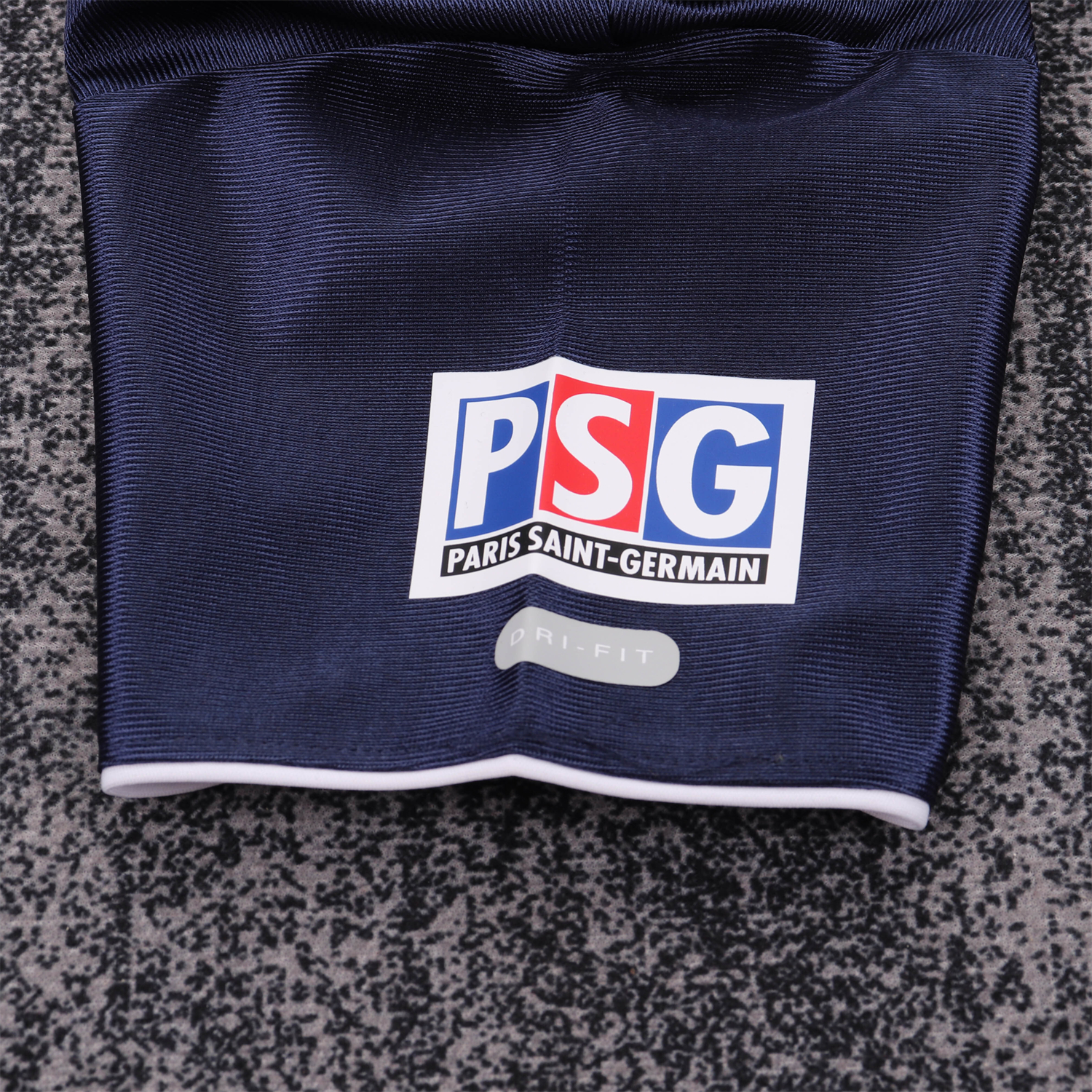 AlphaJersey-Retro Paris Saint-Germain PSG 2001-02 Home Kids Kit