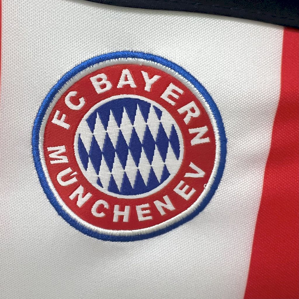 AlphaJersey-Retro Bayern Munich 2000-01 Away Jersey
