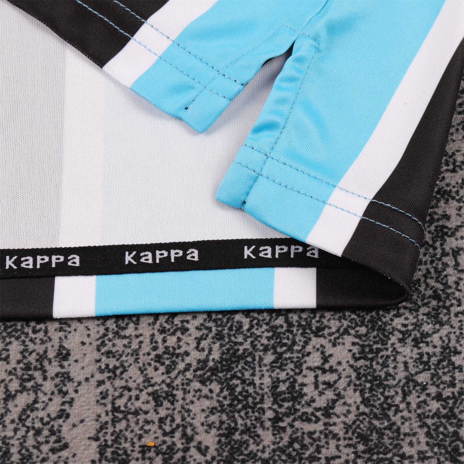 AlphaJersey-Retro Gremio 2000 Home Kids Kit