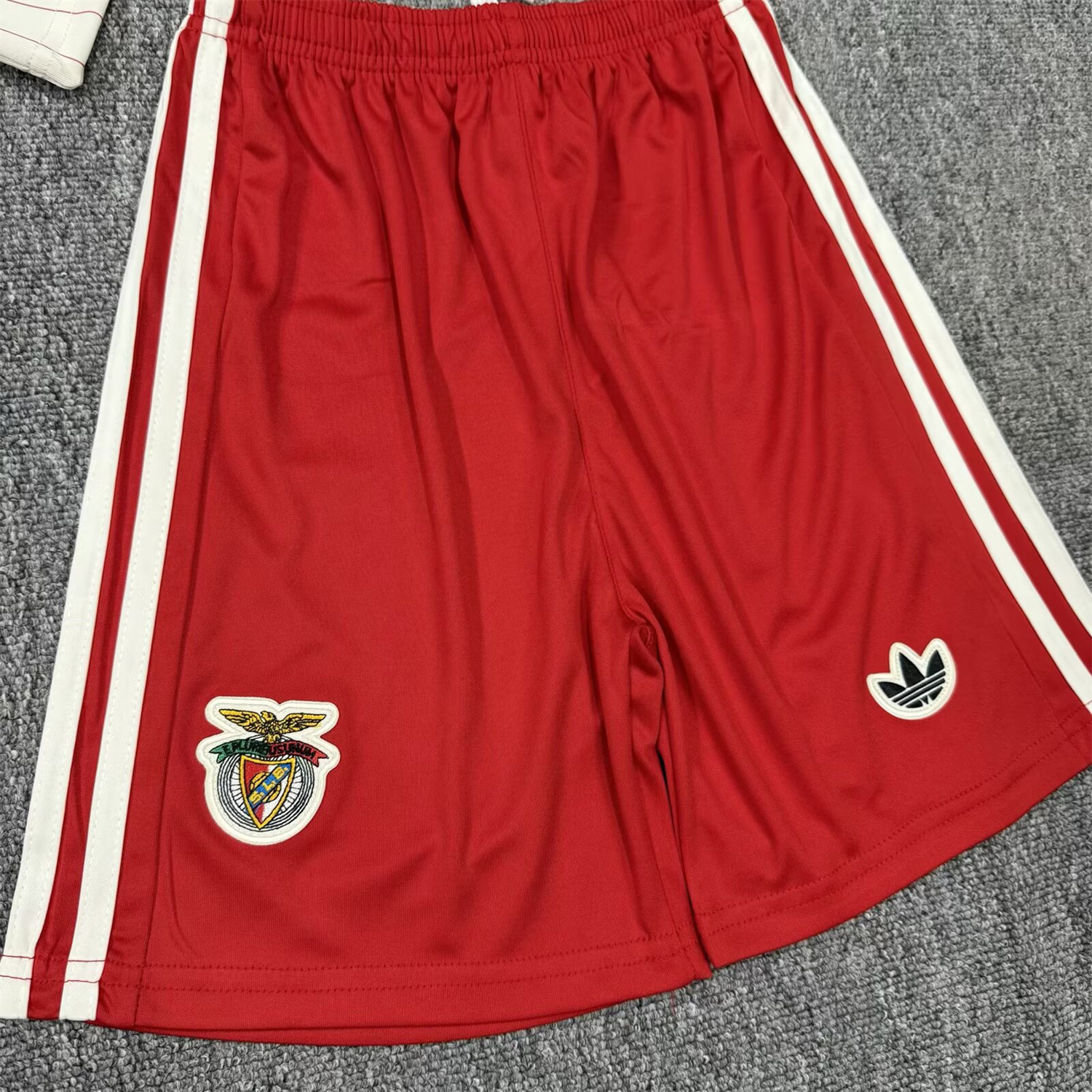 AlphaJersey-Benfica 25-26 Icon Range Travel White Special Edition Kids Kit