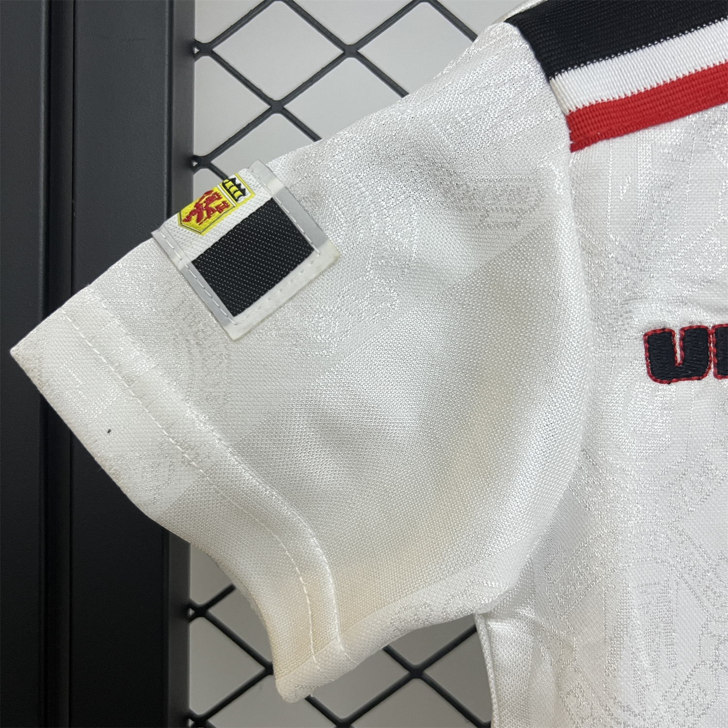 AlphaJersey-Retro Manchester United 1997-98 Away Kids Kit