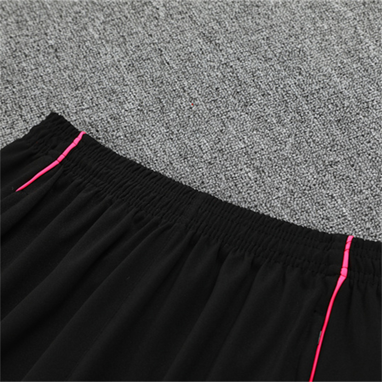 AlphaJersey-Arsenal 25-26 Long Sleeve Training Set - Pink Logo Black Top & Black Pants
