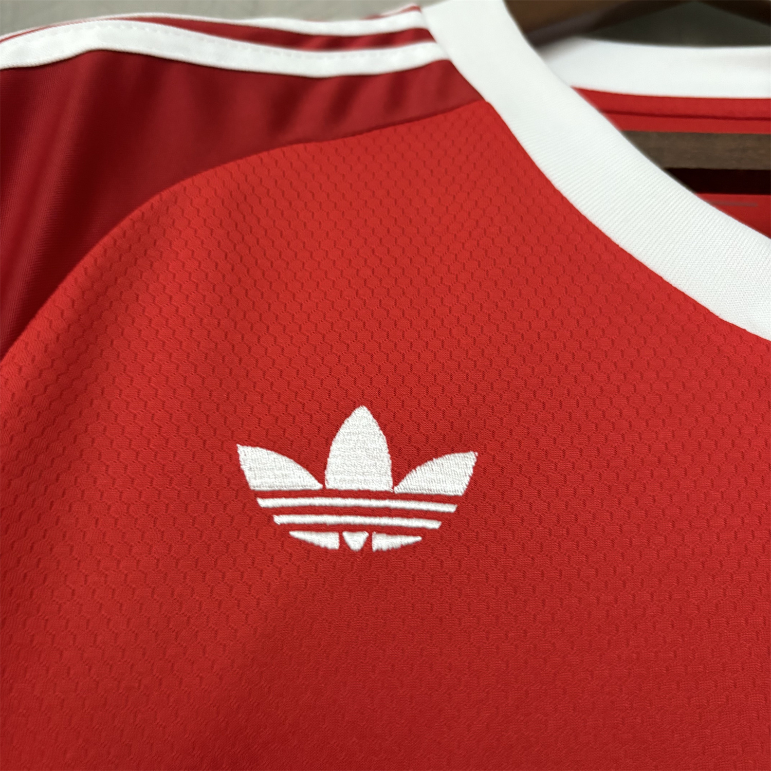 AlphaJersey-Flamengo 25-26 White Lines Red Special Jersey - Fans Version