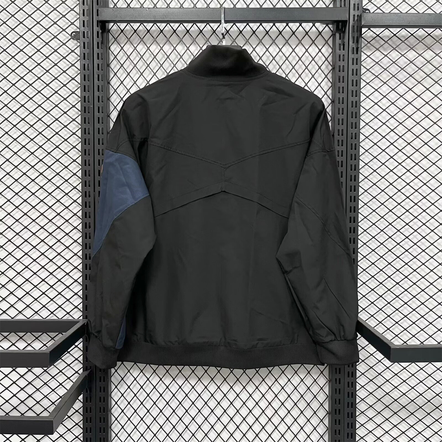AlphaJersey-Inter Milan 25-26 Windbreaker Jacket - Black