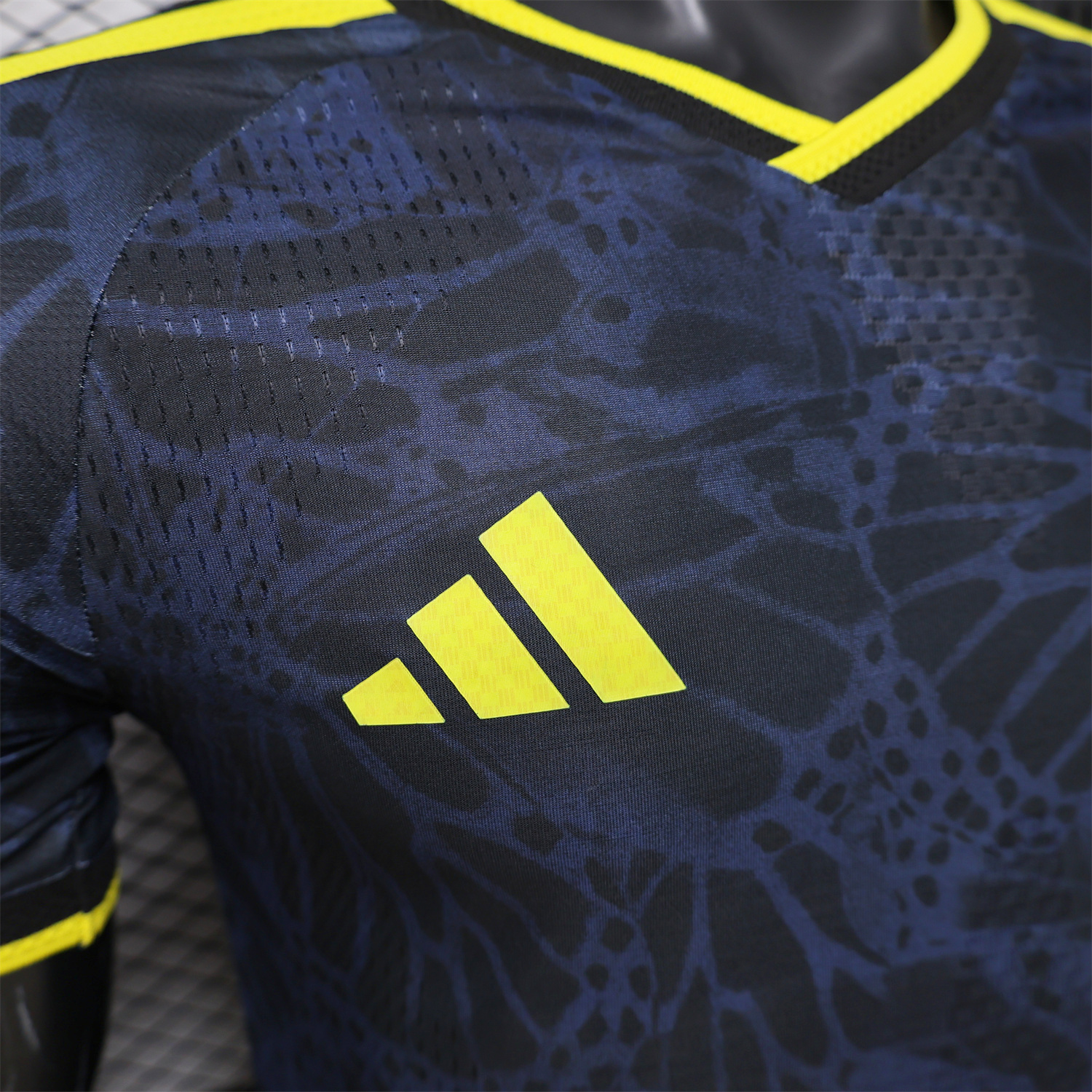 AlphaJersey-Colombia 2026 Grey And Black Special Jersey - Player Version