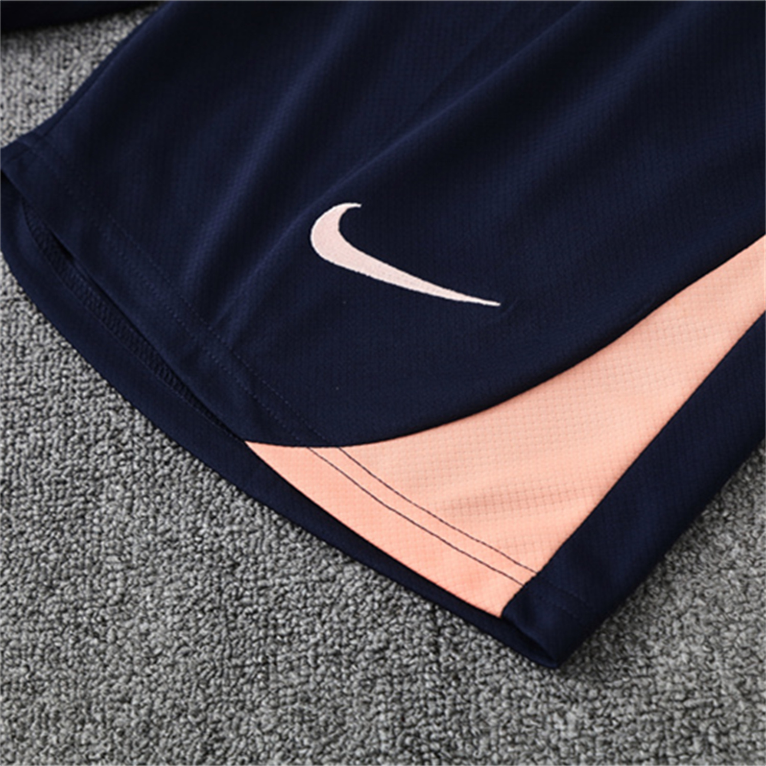 AlphaJersey-C.H.E.L.S.E.A 25-26 Kids Short-Sleeve Training Set - Pink top & Blue Shorts