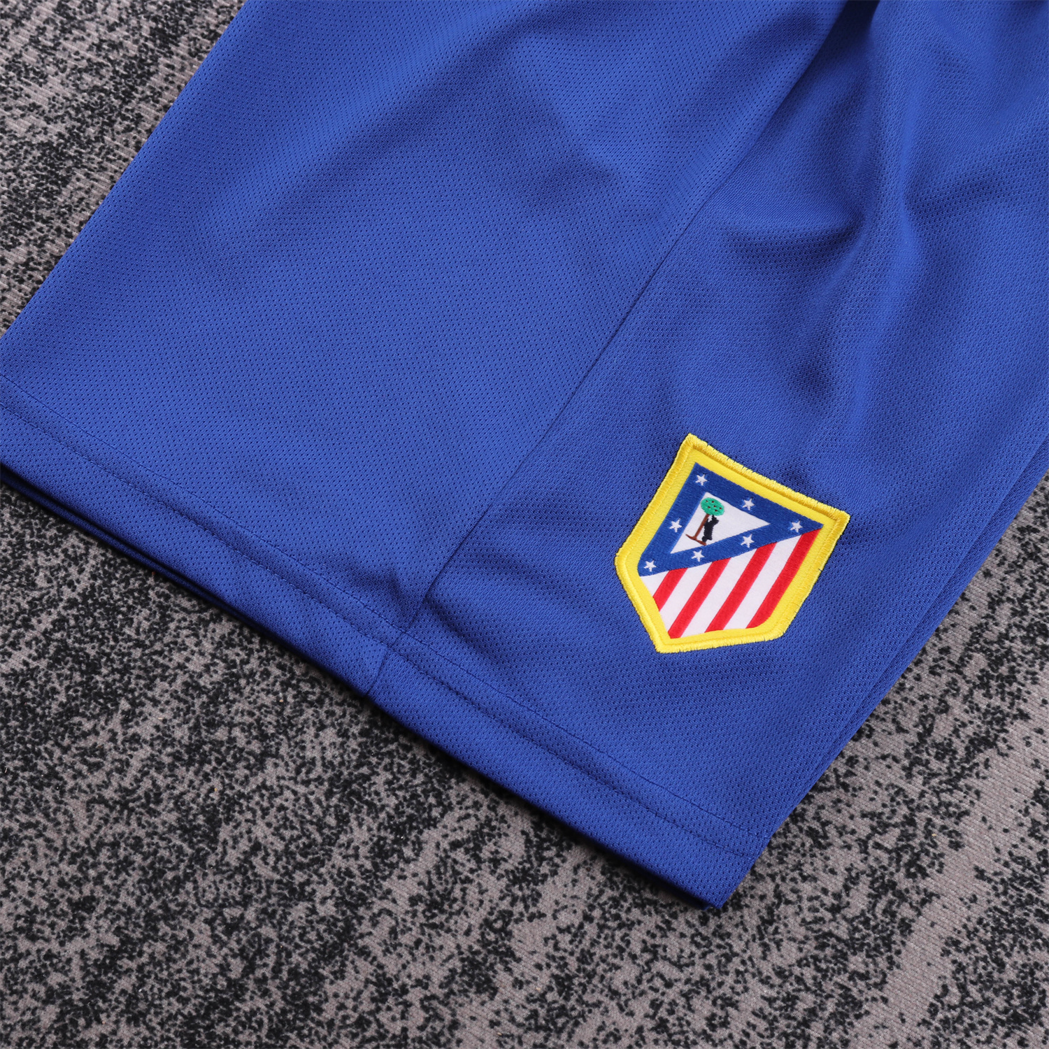 AlphaJersey-Retro Atletico Madrid 2004-05 Home S.p.i.d.e.r M.a.n Special Long Sleeves Kids Kit