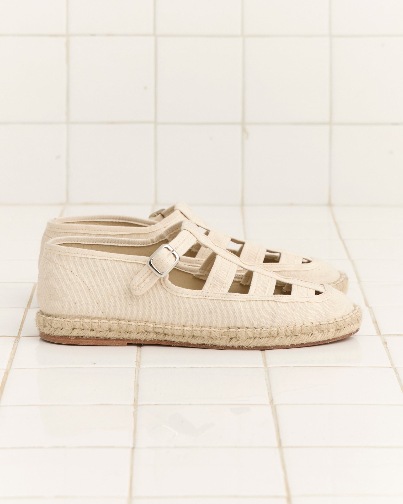 Peggy Espadrilles - Natural | Modern Menswear by yycbvcnbmmnbm