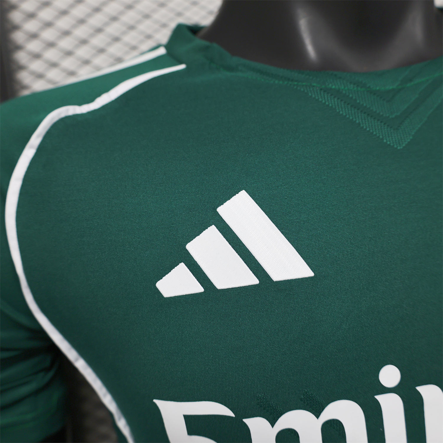 AlphaJersey-Real Madrid 25-26 Green Teamgeist Collar Special Edition Jersey - Player Version