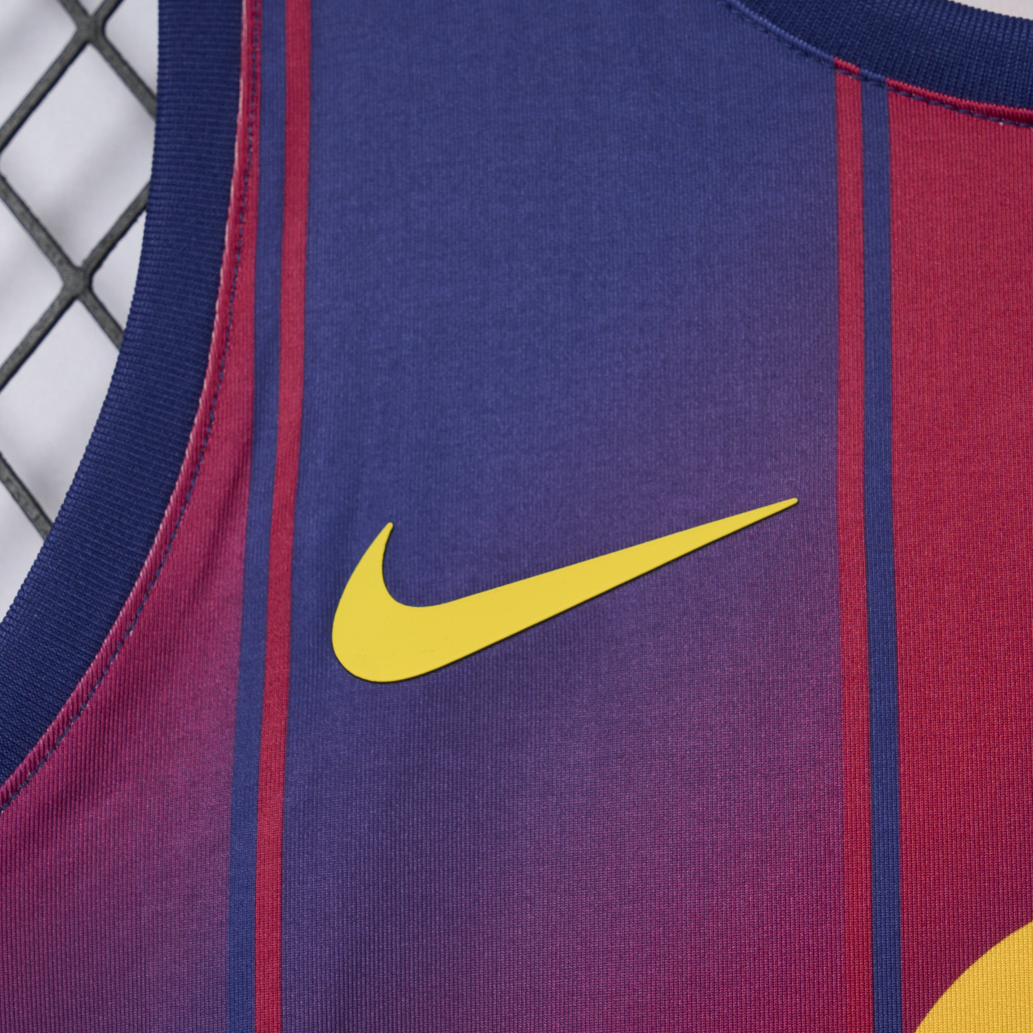 AlphaJersey-Women's Barcelona 25-26 Home Yoga Vest