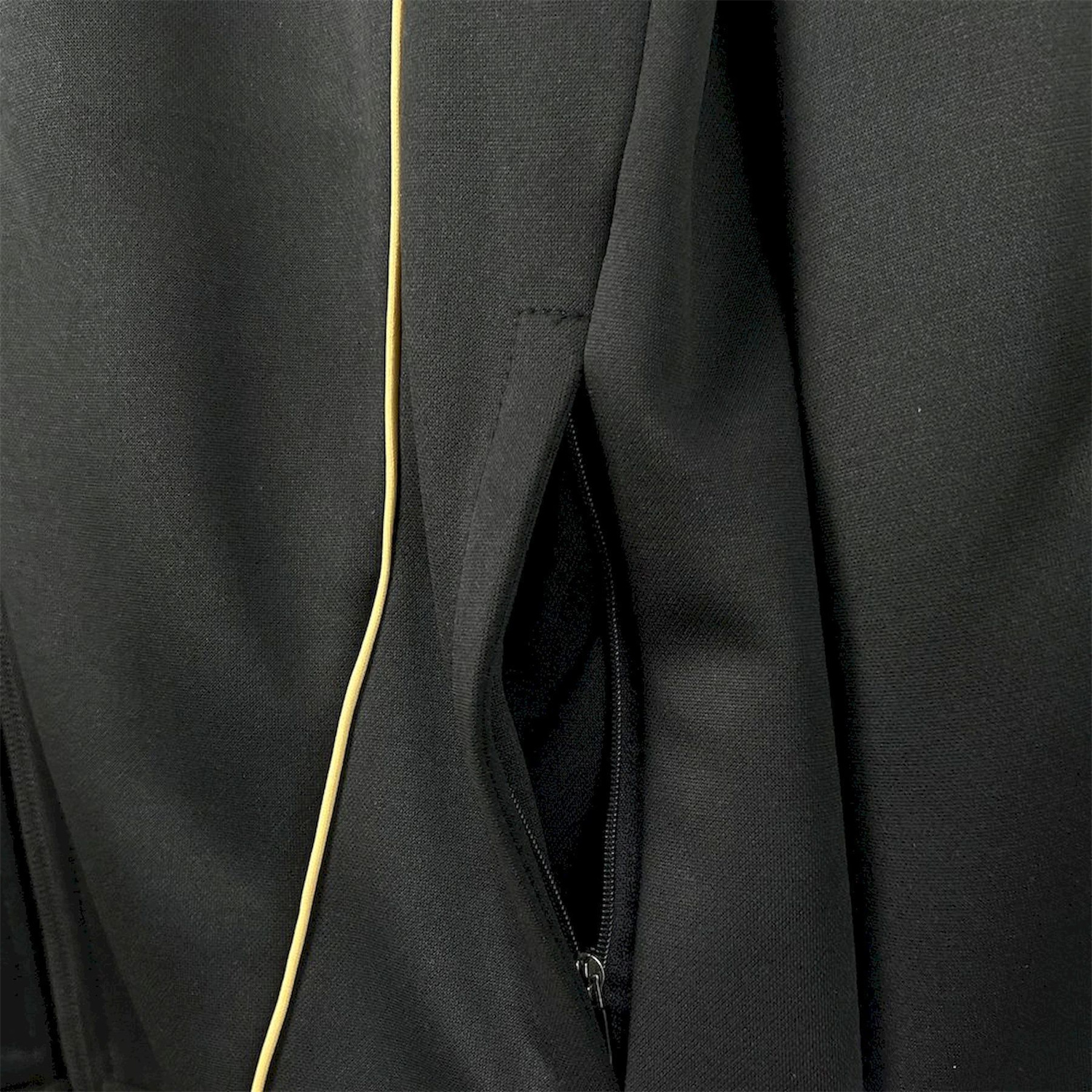 AlphaJersey-Portugal 25-26 Eusebio Special Windbreaker Training Set - Black White Top and Pants