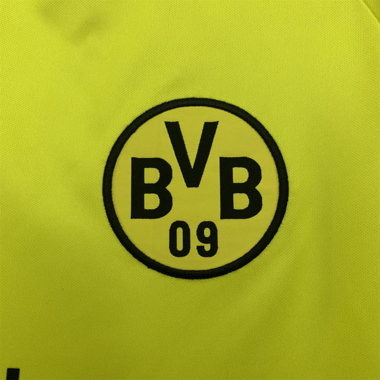 AlphaJersey-Retro Dortmund 1995-96 Home Jersey