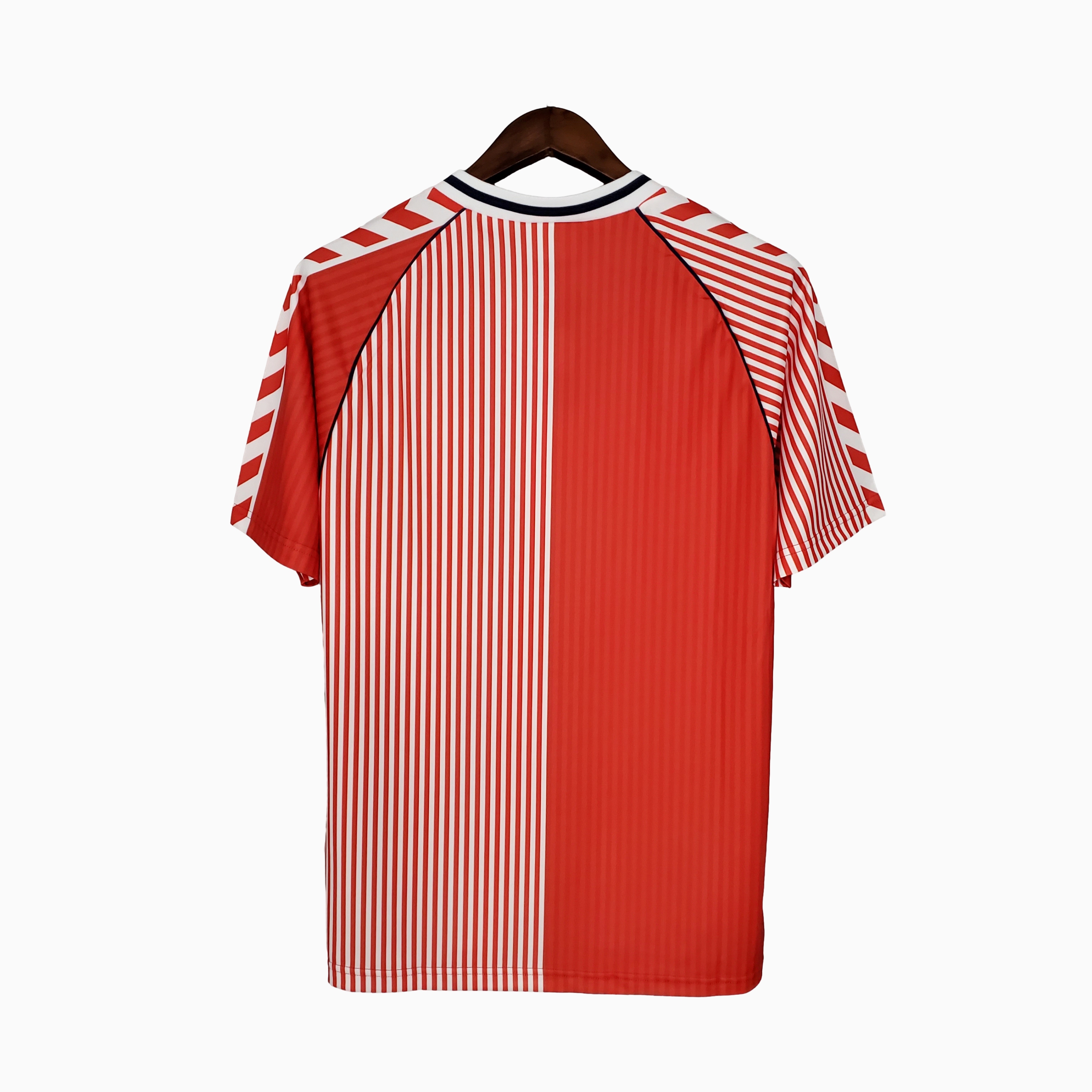 AlphaJersey-Retro Denmark 1986 Home Stadium Jersey