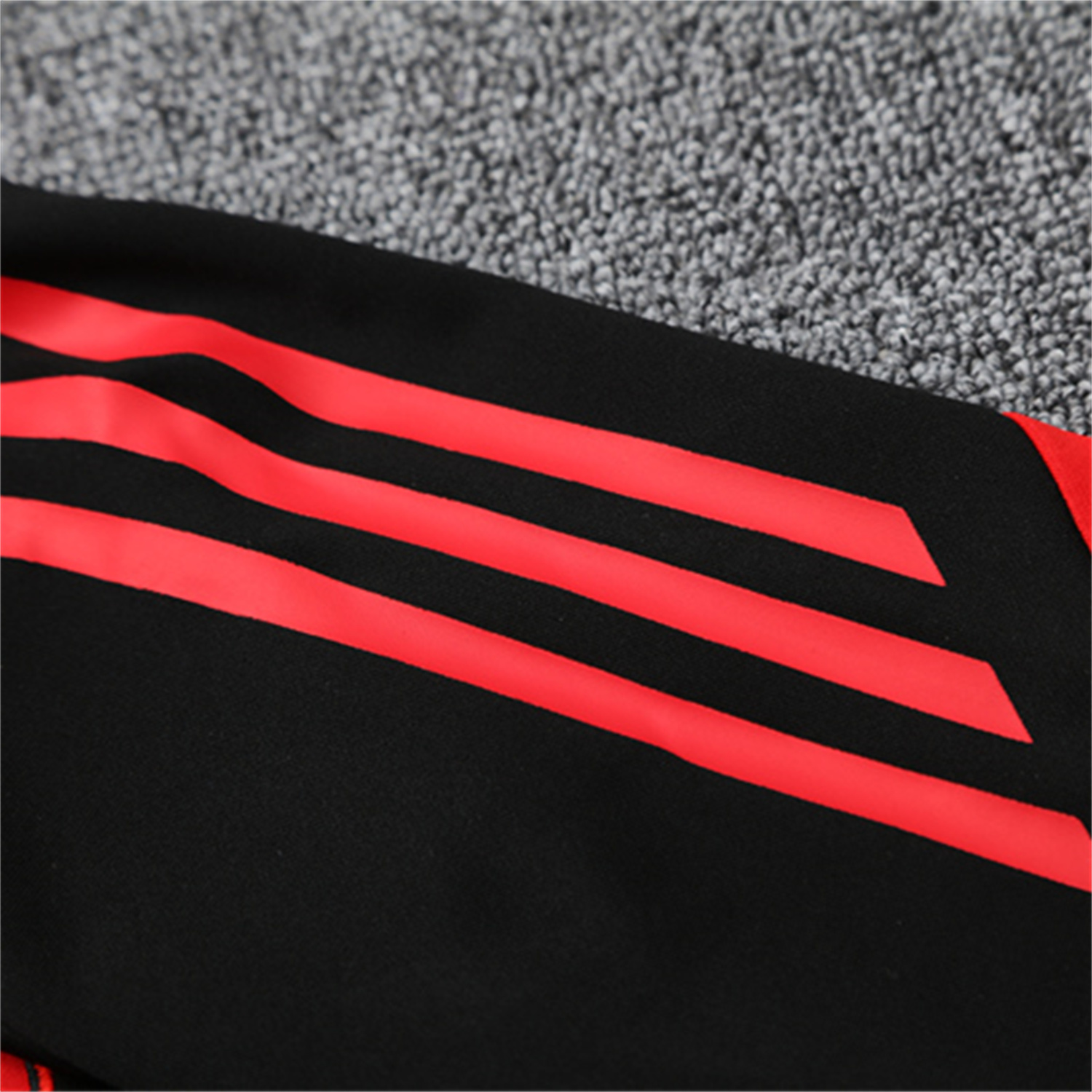 AlphaJersey-Bayern Munich 25-26 Long Sleeves Training Set - Black Top & Black Pants