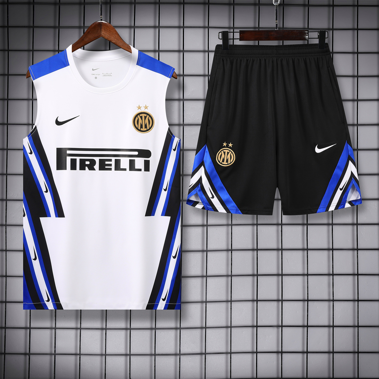 AlphaJersey-Inter Milan 25-26 Vest Training Set - White Vest & Black Shorts
