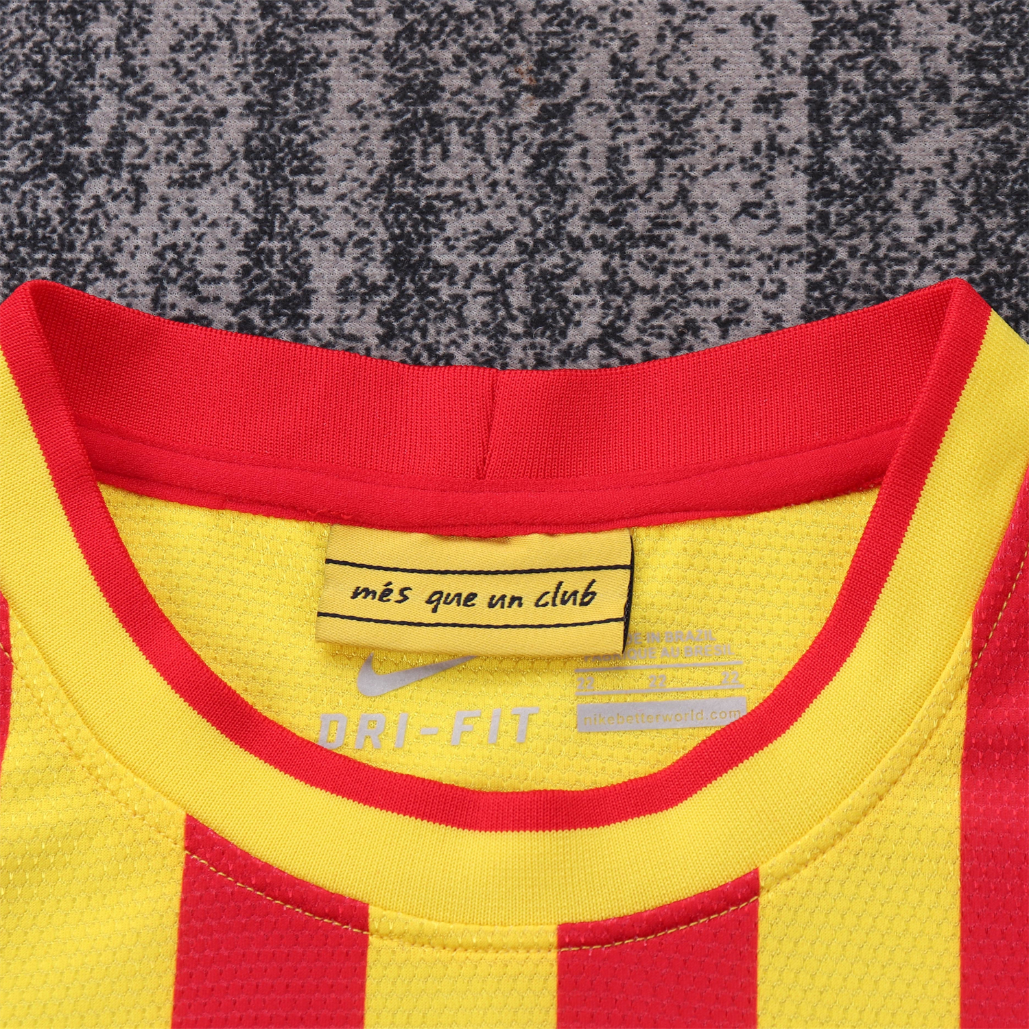 AlphaJersey-Retro Barcelona 2013-14 Away Kids Kit