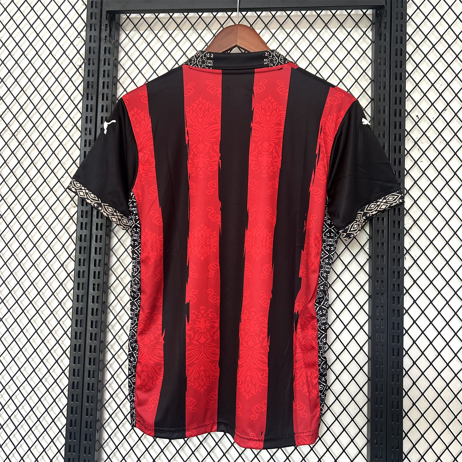 AlphaJersey-AC Milan 25-26 Red And Black Special Jersey - Fans Version