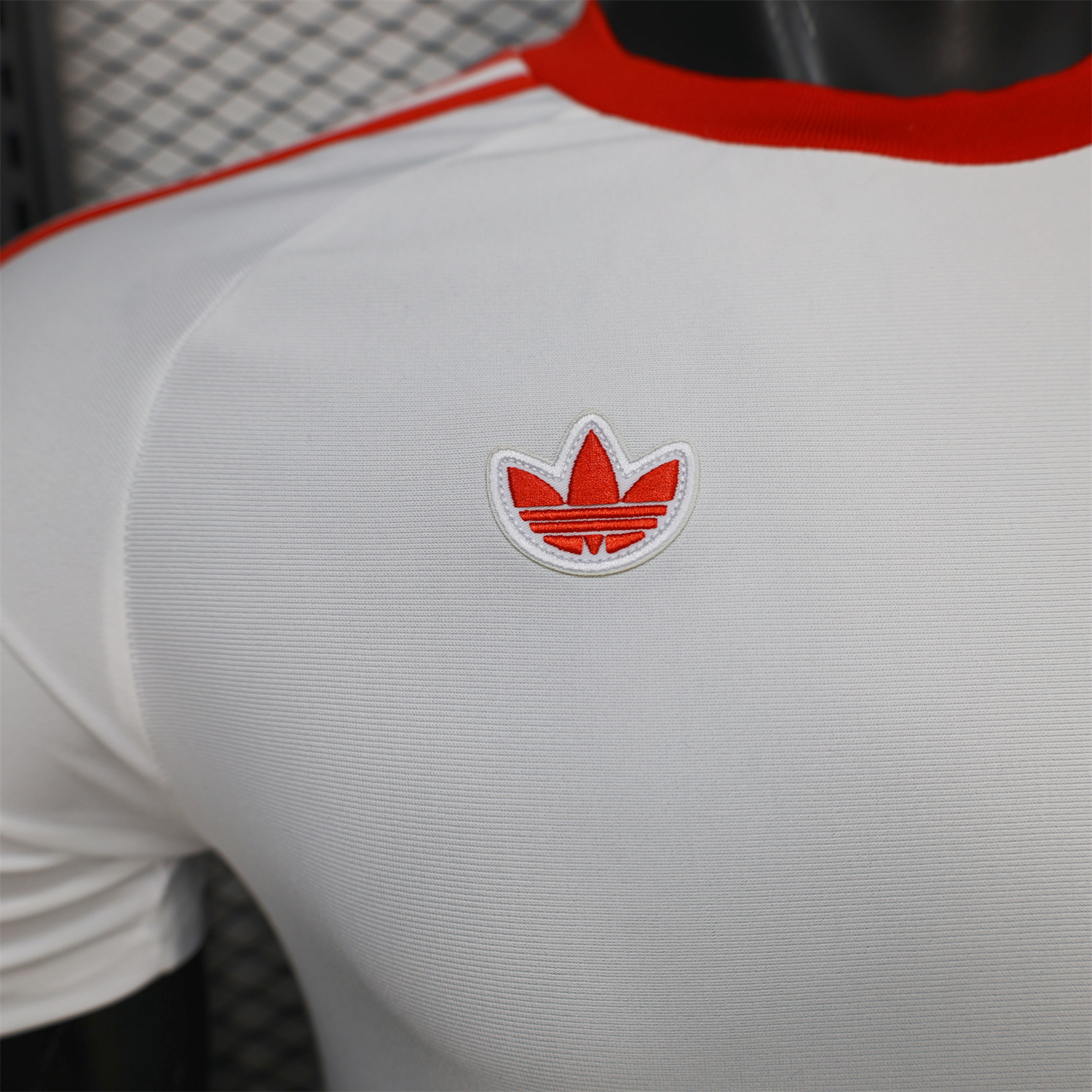 AlphaJersey-Liver.pool 25-26 Terrace Icon Retro Casual Style White Jersey - Player Version