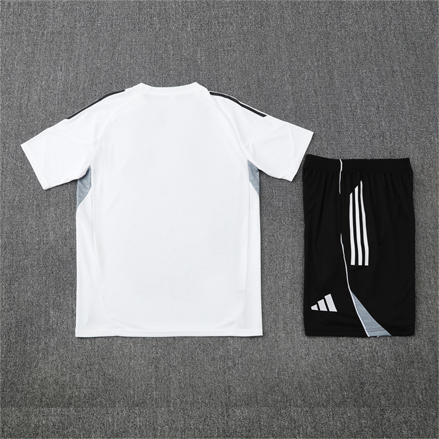 AlphaJersey-INT M.A.M 25-26 Short-Sleeve Training Set - White Top and Black Shorts