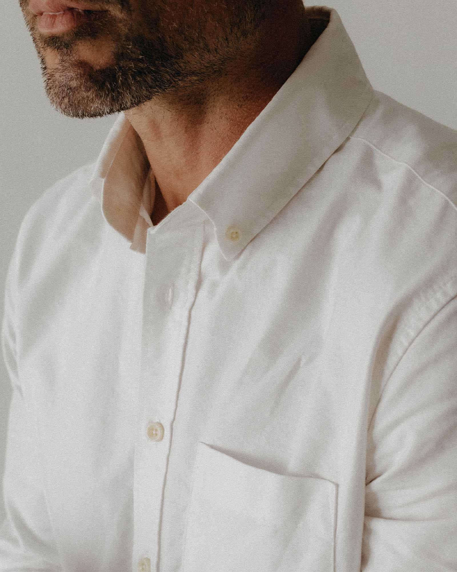 The Jack in White Everyday Oxford | Modern Menswear by yycbvcnbmmnbm