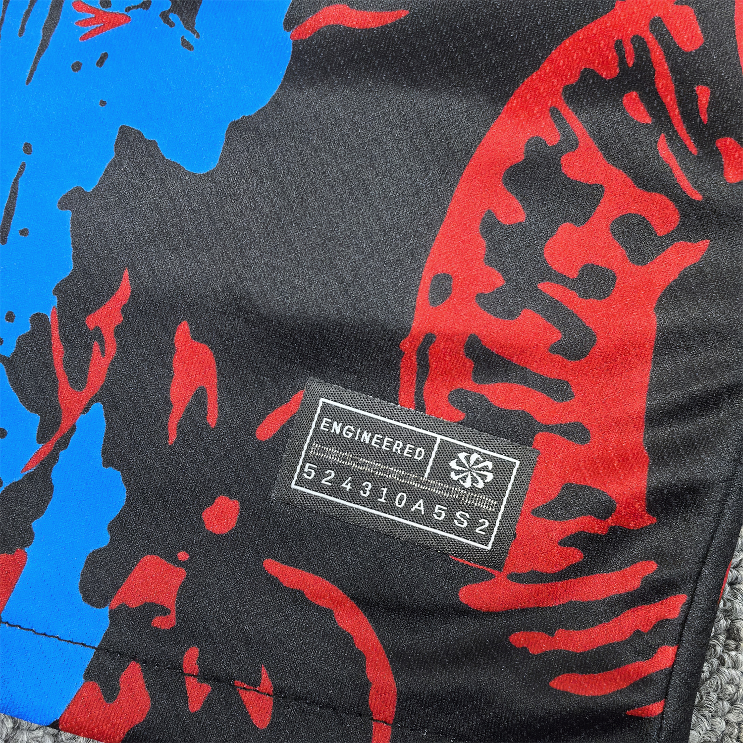 AlphaJersey-Barcelona 25-26 Red Blue Snake Silhouette Pattern Special Jersey - Fans Version