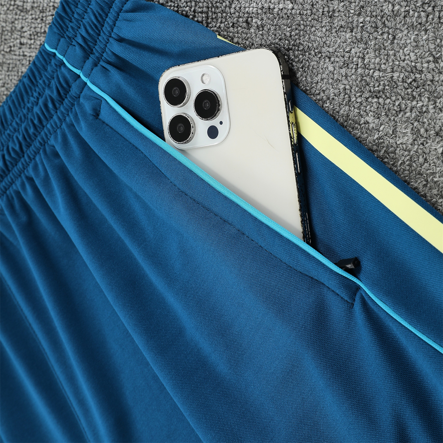AlphaJersey-Club América 25-26 Short-Sleeve Training Set - Deep Blue Top & Deep Blue Shorts