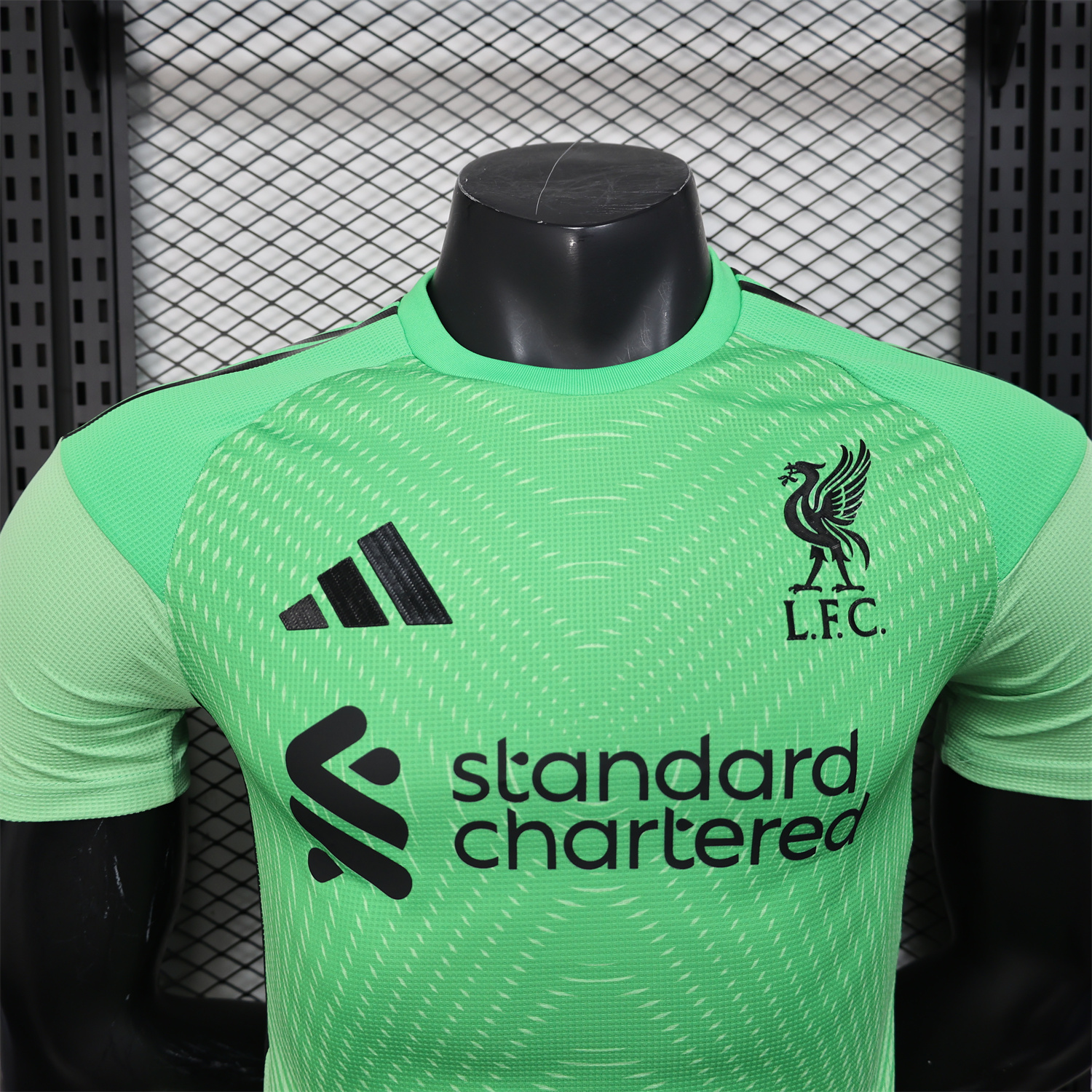 AlphaJersey-Liver.pool 25-26 Green Goalkeeper Jersey - Player Version