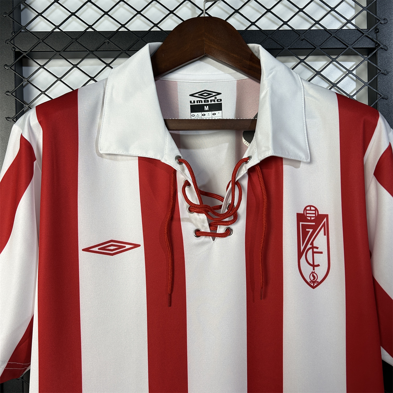 AlphaJersey-Retro Granada CF 2005-06 Home Jersey