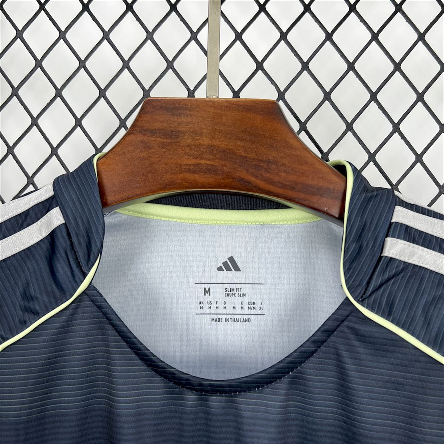 AlphaJersey-Real Madrid 25-26 Away Long Sleeves Jersey - Fans Version