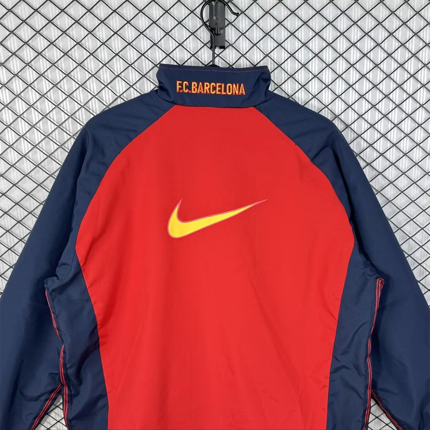 AlphaJersey-Retro Barcelona 1998-00 Home Windbreaker Jacket - Red