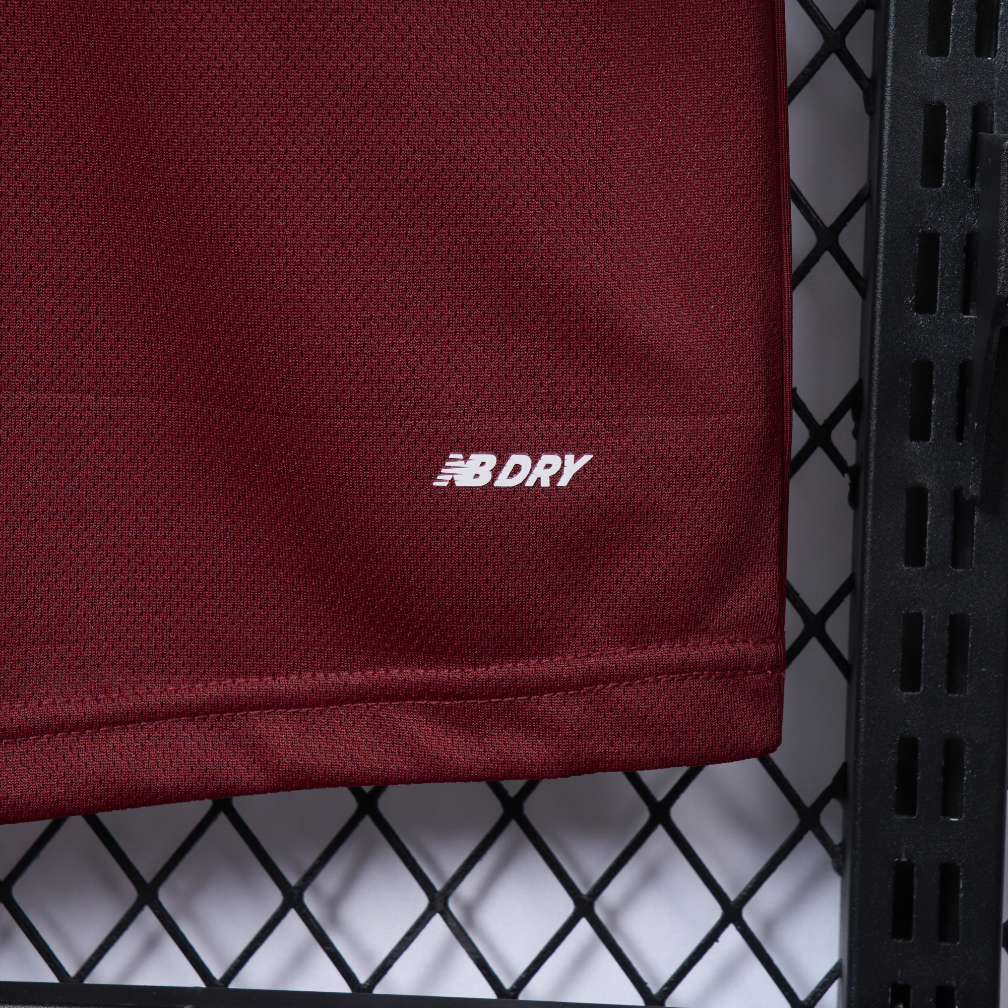 AlphaJersey-Retro Liver.pool 2019-20 Home Stadium Jersey